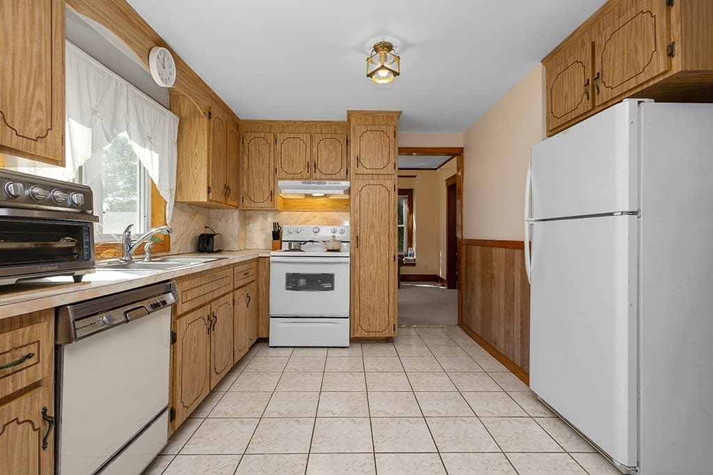 Single Family Residence at 664 East Street, Wrentham MA 02093, Wrentham, photo 22 of 35