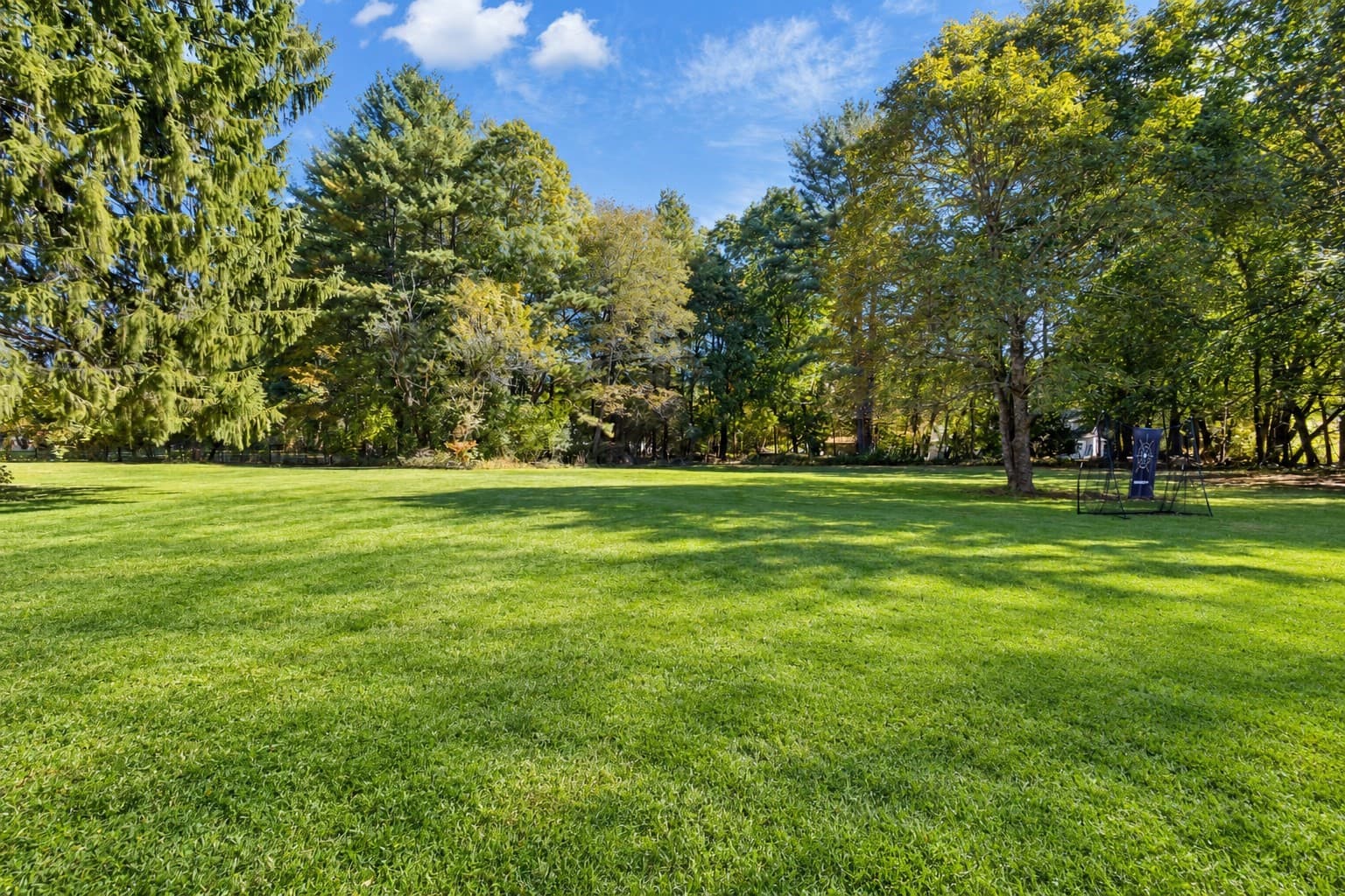 Single Family Residence at 664 East Street, Wrentham MA 02093, Wrentham, photo 3 of 35