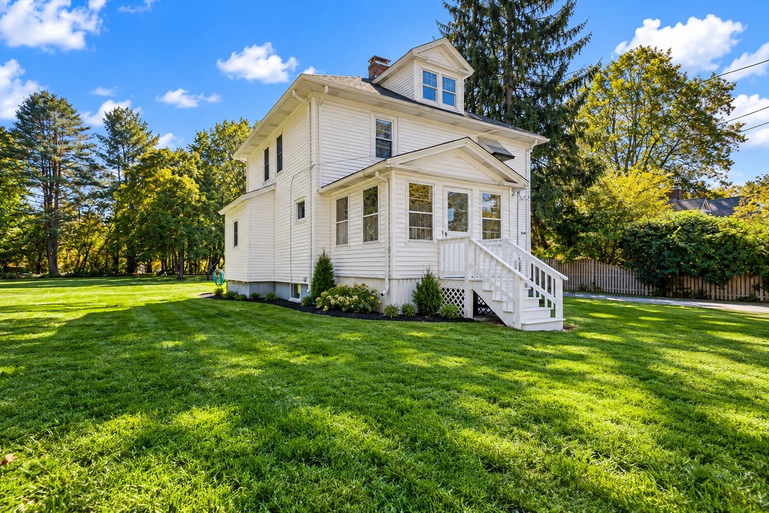 664 East Street, Wrentham MA 02093