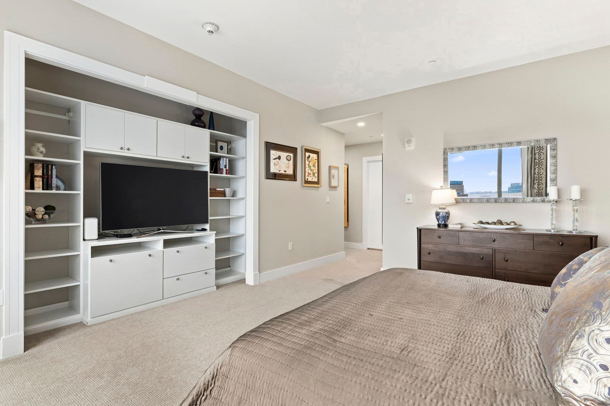 Condominium at 500 Atlantic Ave # 15L, Boston MA 02210, Boston, photo 6 of 11