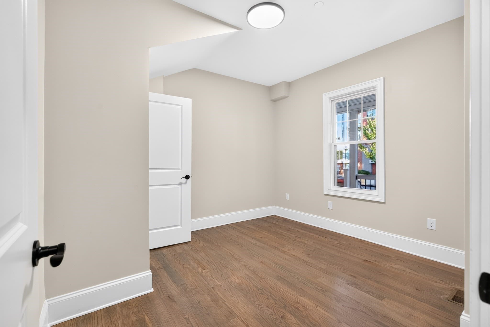 Condominium at 152 Washington St # 1, Boston MA 02135, Boston, photo 17 of 22