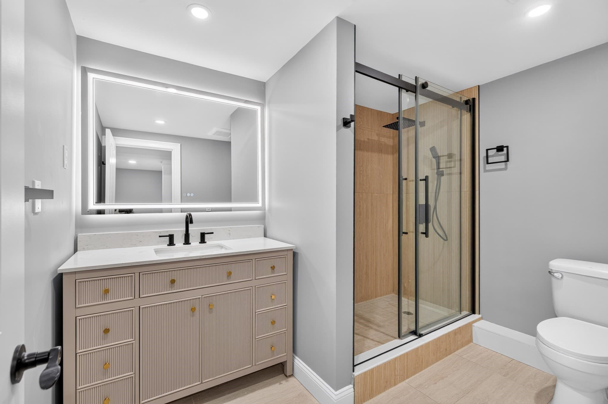 Condominium at 152 Washington St # 1, Boston MA 02135, Boston, photo 11 of 22