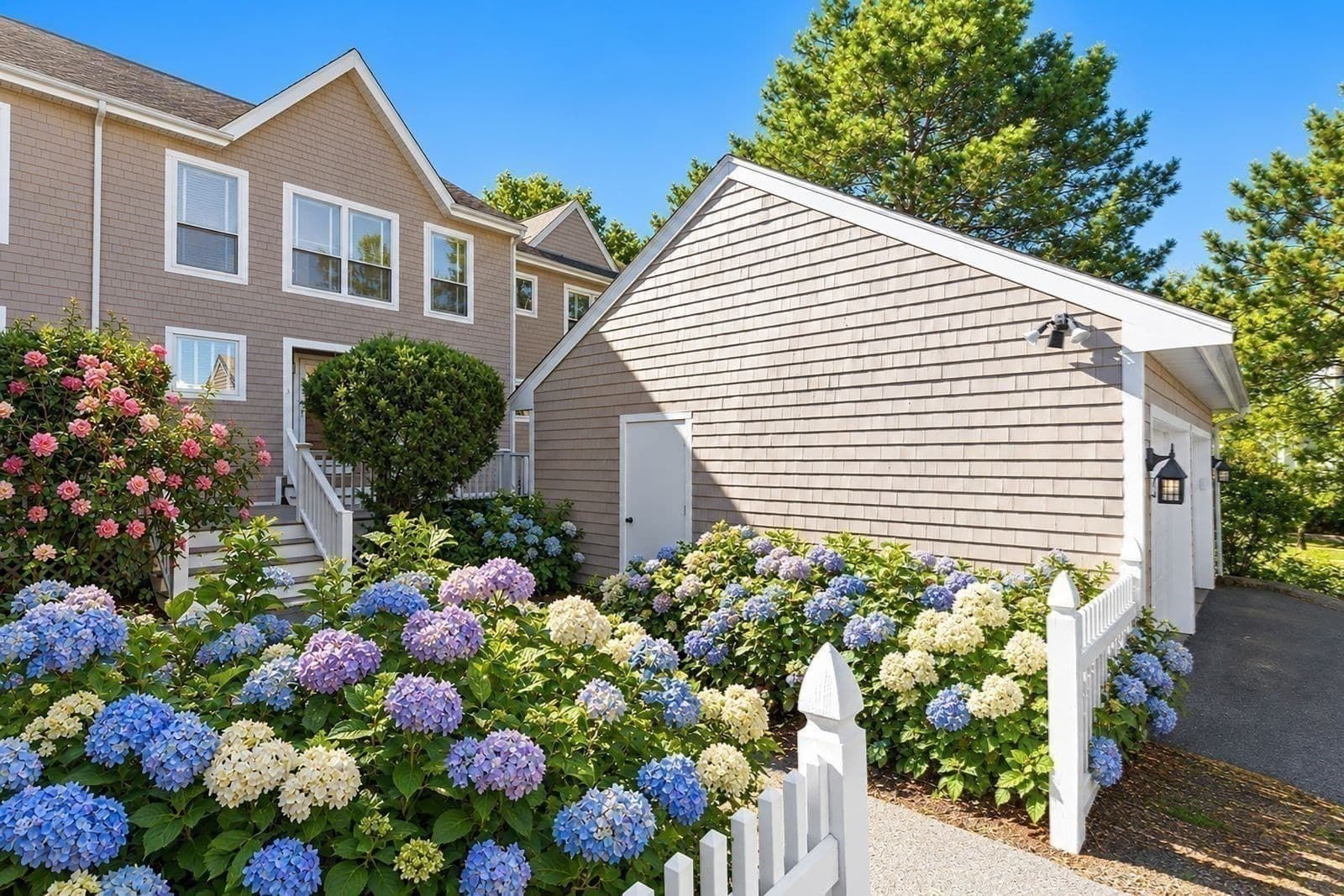 Condominium at 3 Cutter Lane # 3, Quincy MA 02171, Quincy, photo 6 of 39