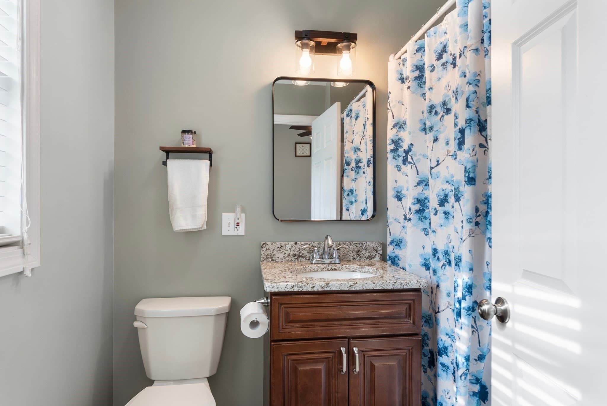 Condex at 494 Hilldale Avenue # 494, Haverhill MA 01832, Haverhill, photo 26 of 39