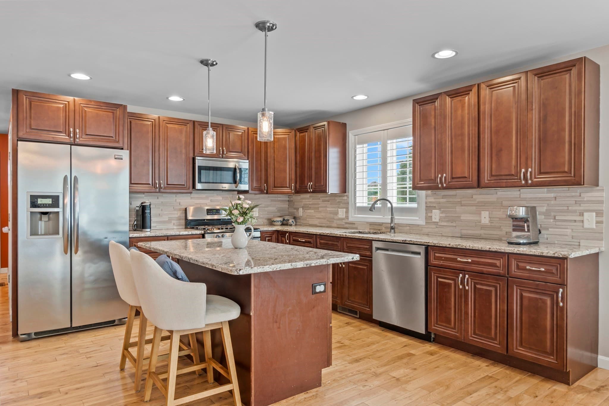 Condex at 494 Hilldale Avenue # 494, Haverhill MA 01832, Haverhill, photo 8 of 39