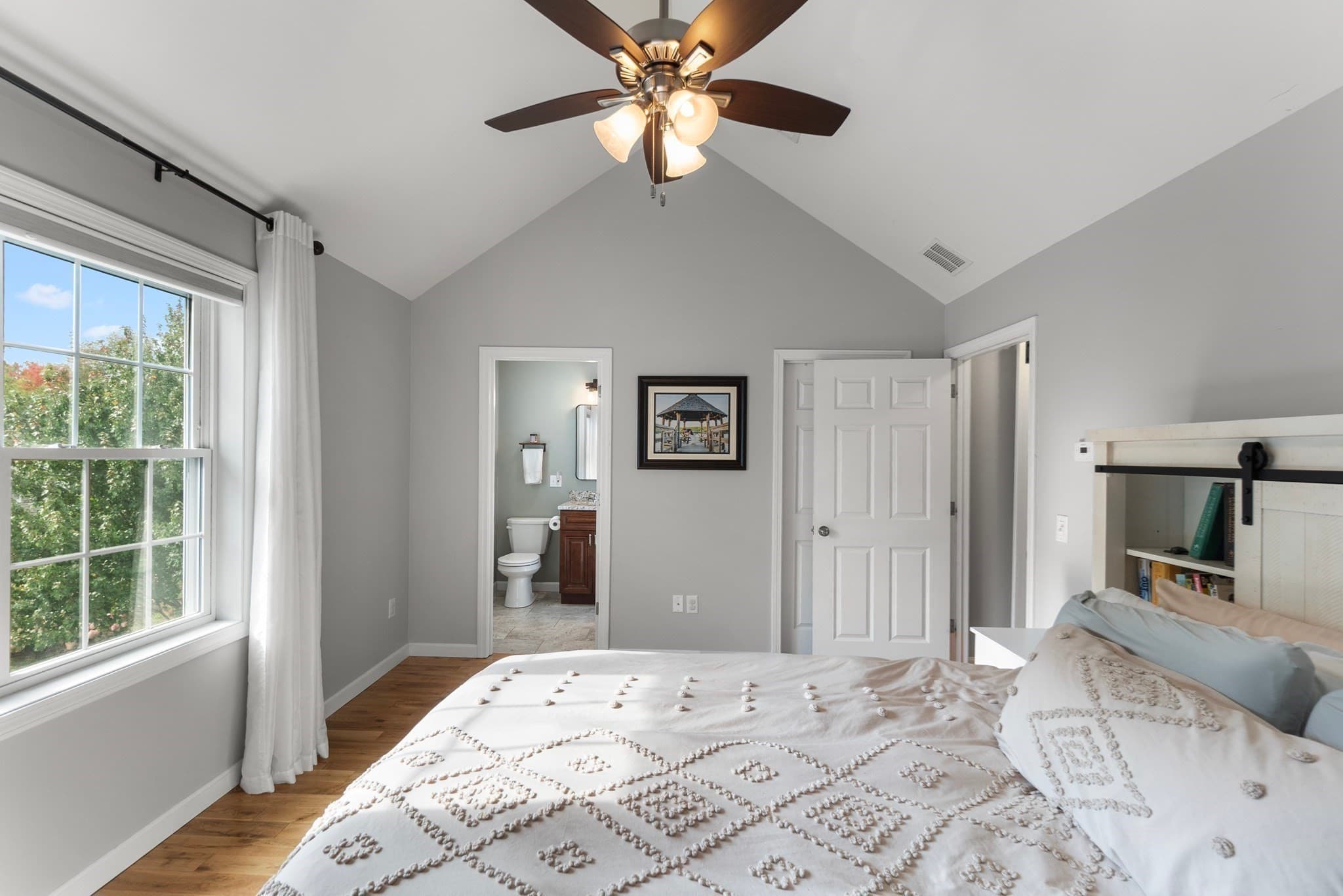 Condex at 494 Hilldale Avenue # 494, Haverhill MA 01832, Haverhill, photo 25 of 39