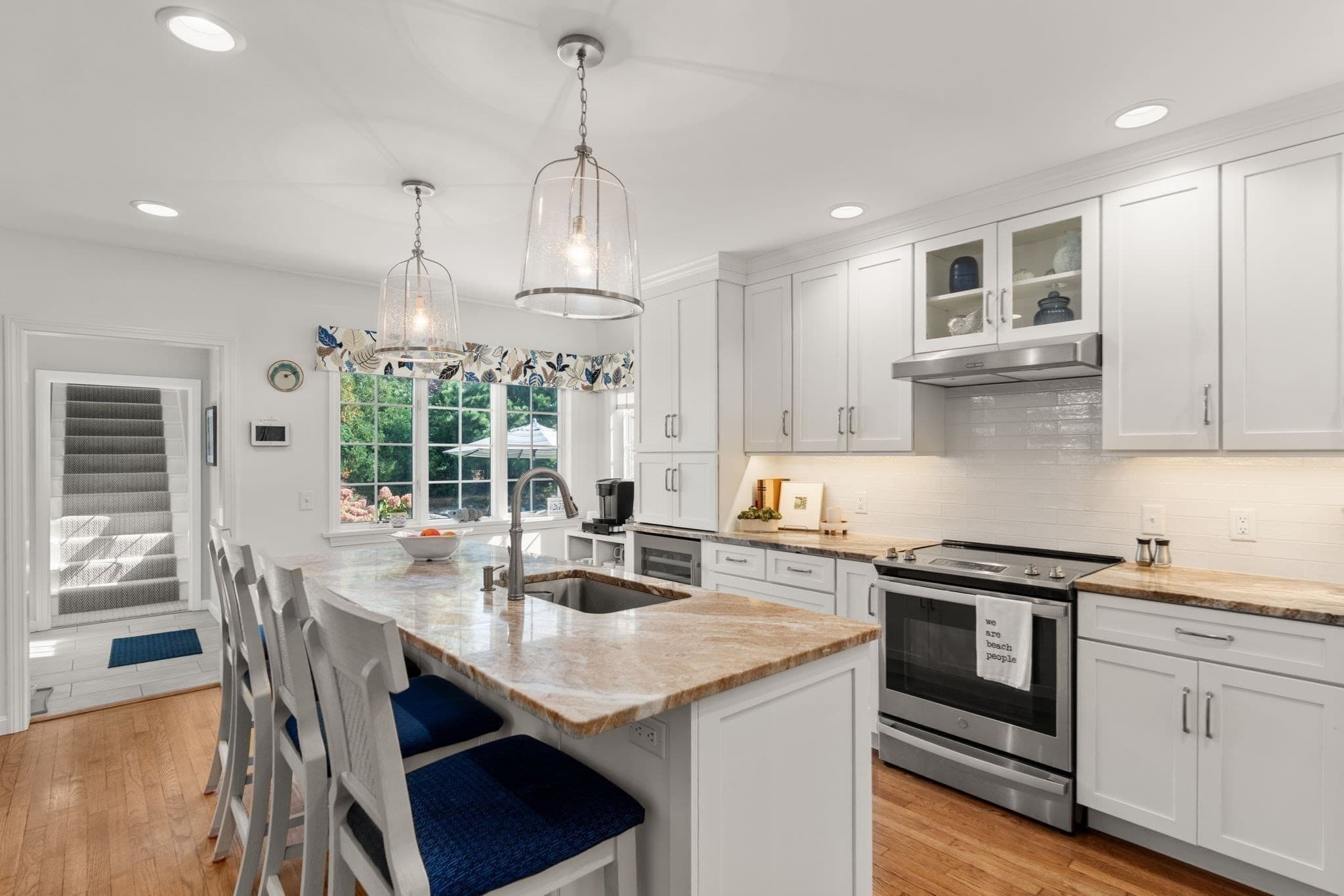 Single Family Residence at 109 Nottingham Dr, Yarmouth MA 02632, Yarmouth, photo 3 of 40