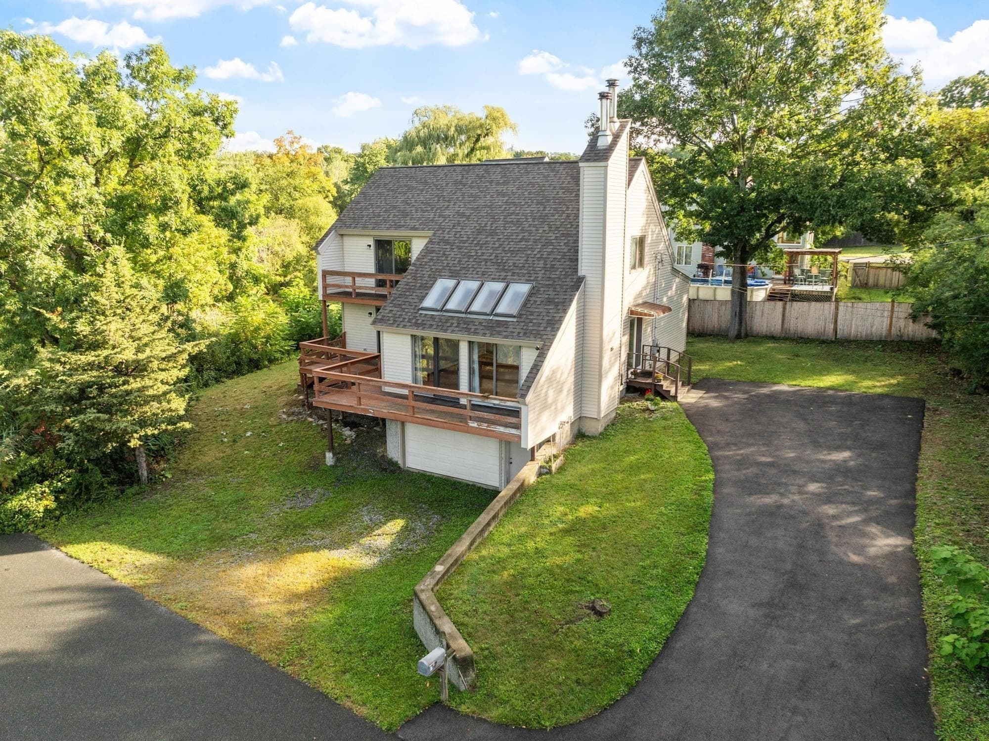 Single Family Residence at 7 Hutton St, Danvers MA 01923, Danvers, photo 2 of 42
