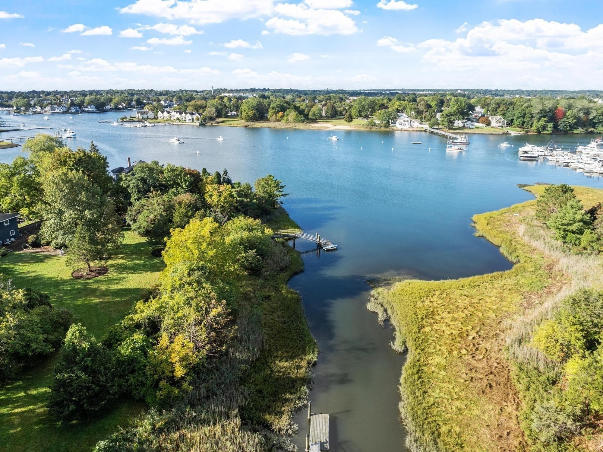 7 Hutton St, Danvers MA 01923