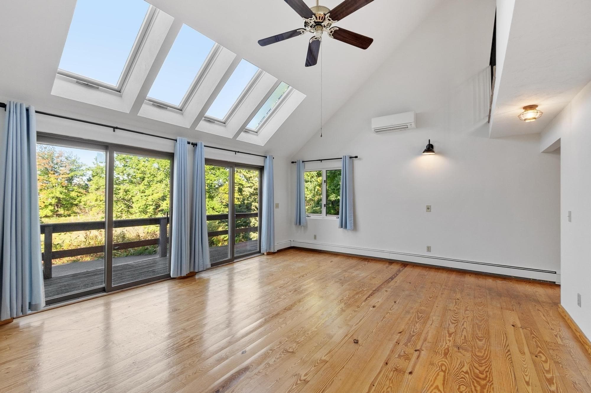 Single Family Residence at 7 Hutton St, Danvers MA 01923, Danvers, photo 10 of 42