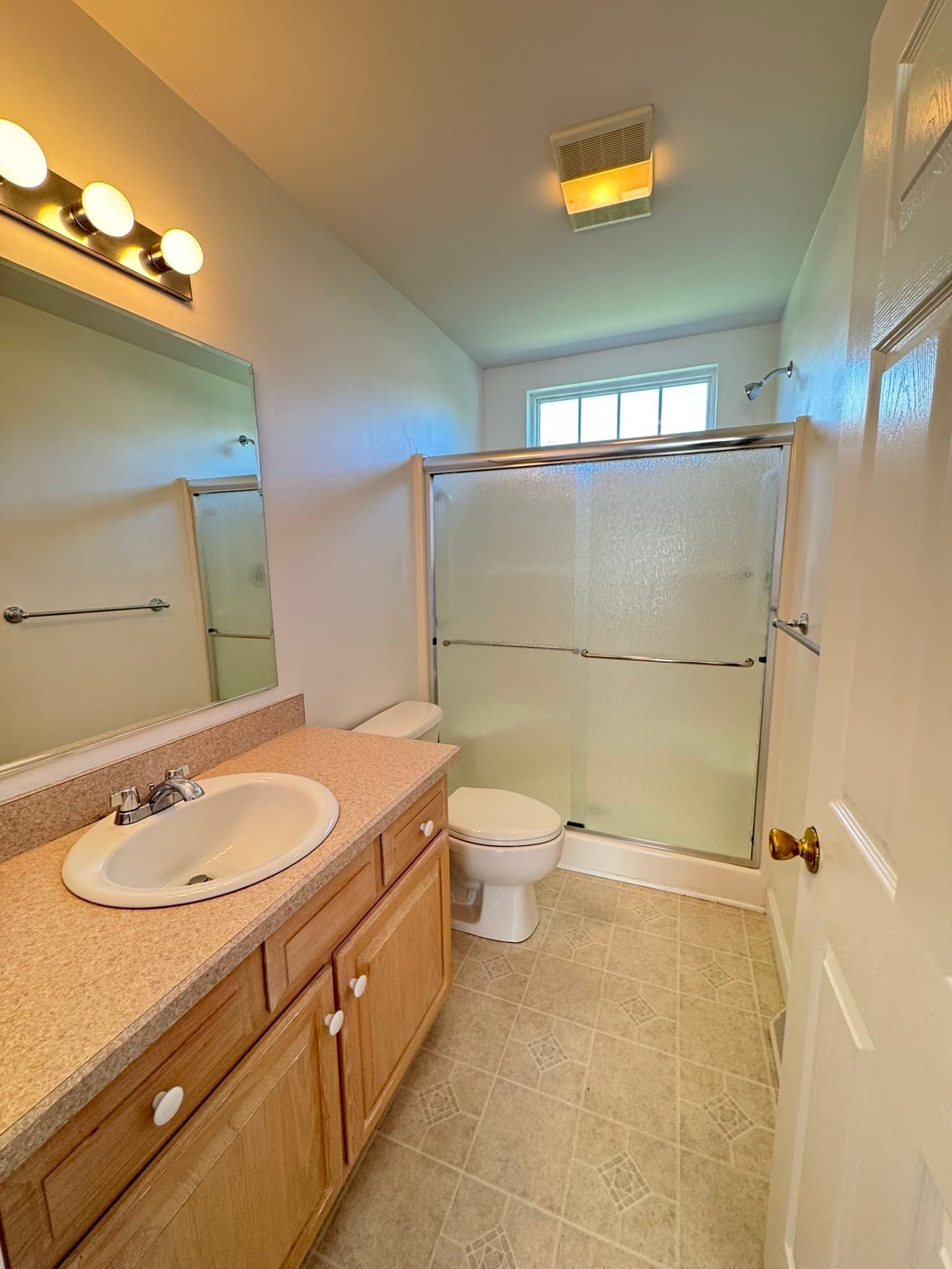 Single Family Residence at 22 Brookstone Drive, Bridgewater MA 02324, Bridgewater, photo 9 of 28