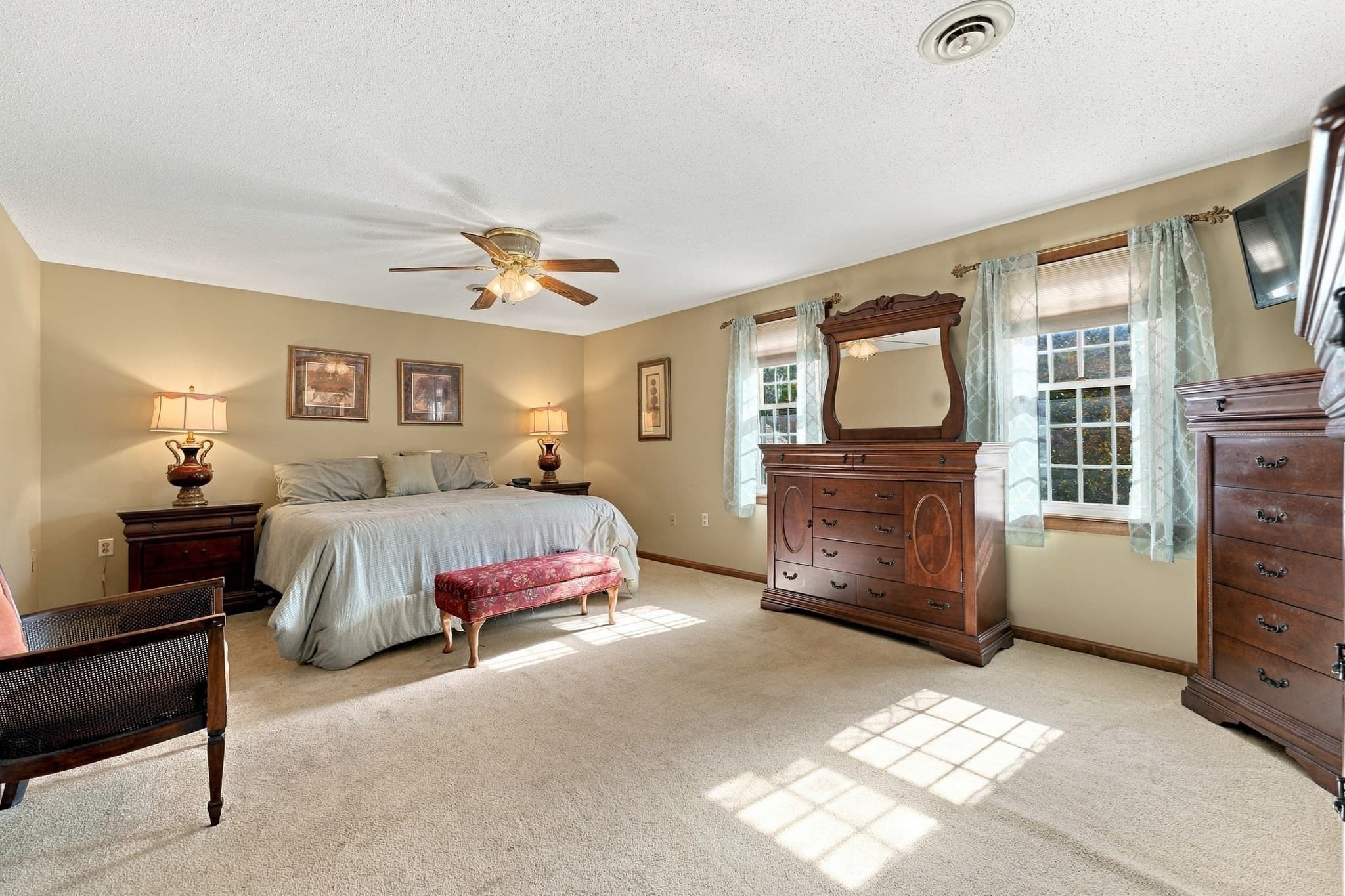 Condominium at 23 Hawthorne Vlg # A, Franklin MA 02038, Franklin, photo 20 of 40