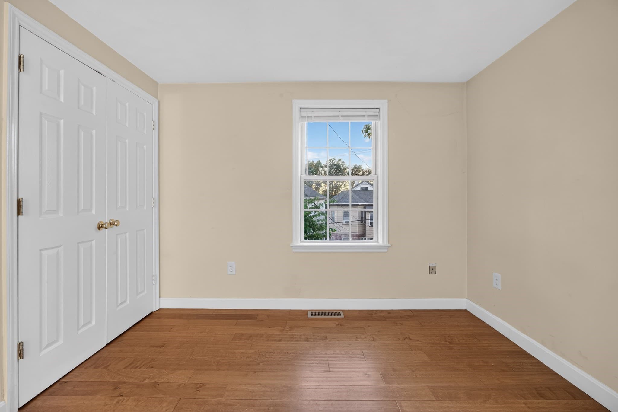 2 Family - 2 Units Up/Down at 1 Franklin Ave, Revere MA 02151, Revere, photo 30 of 38