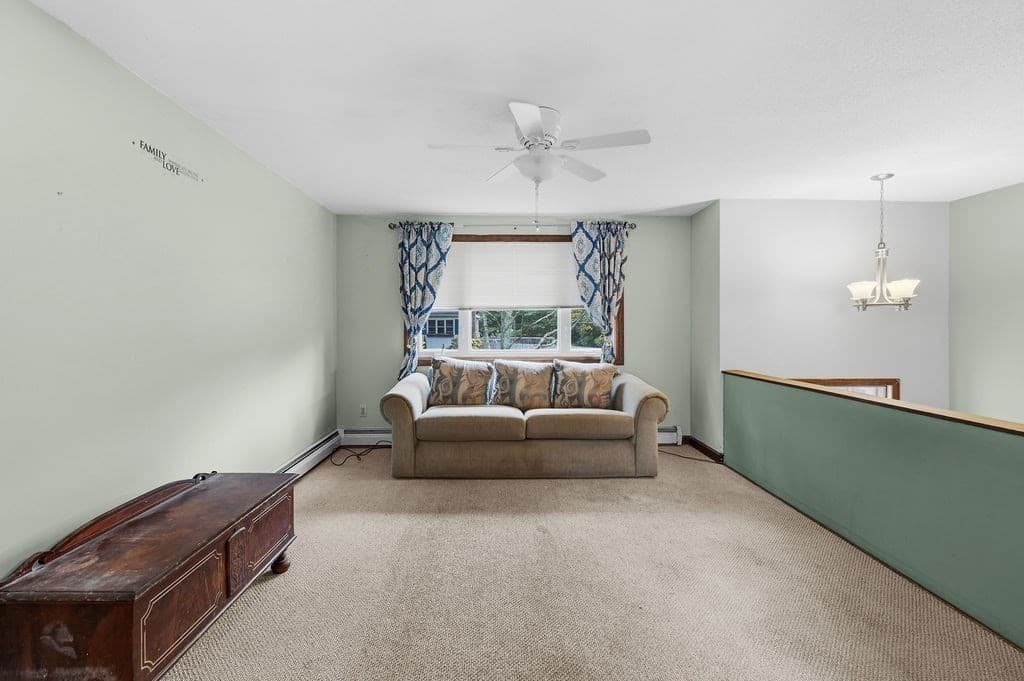 Single Family Residence at 95 Mayflower Ln, Wareham MA 02571, Wareham, photo 14 of 28