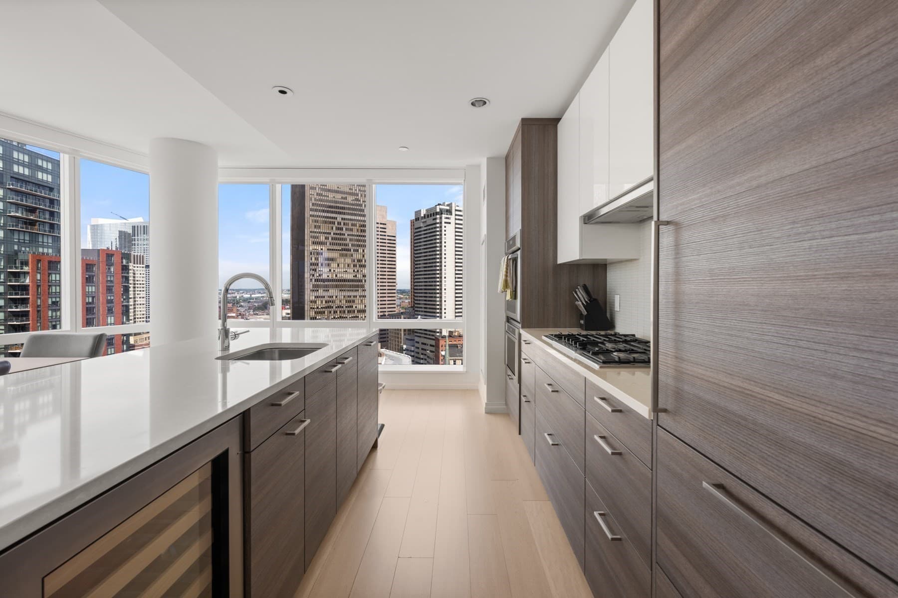 Condominium at 1 Franklin St # 2404, Boston MA 02110, Boston, photo 6 of 37