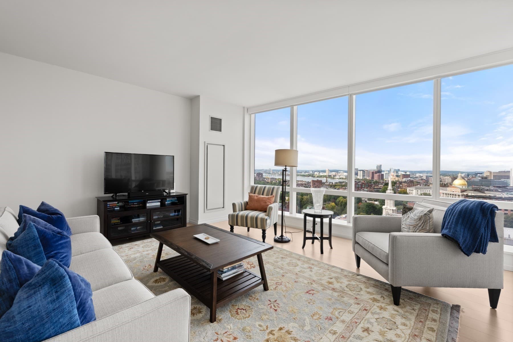 Condominium at 1 Franklin St # 2404, Boston MA 02110, Boston, photo 13 of 37
