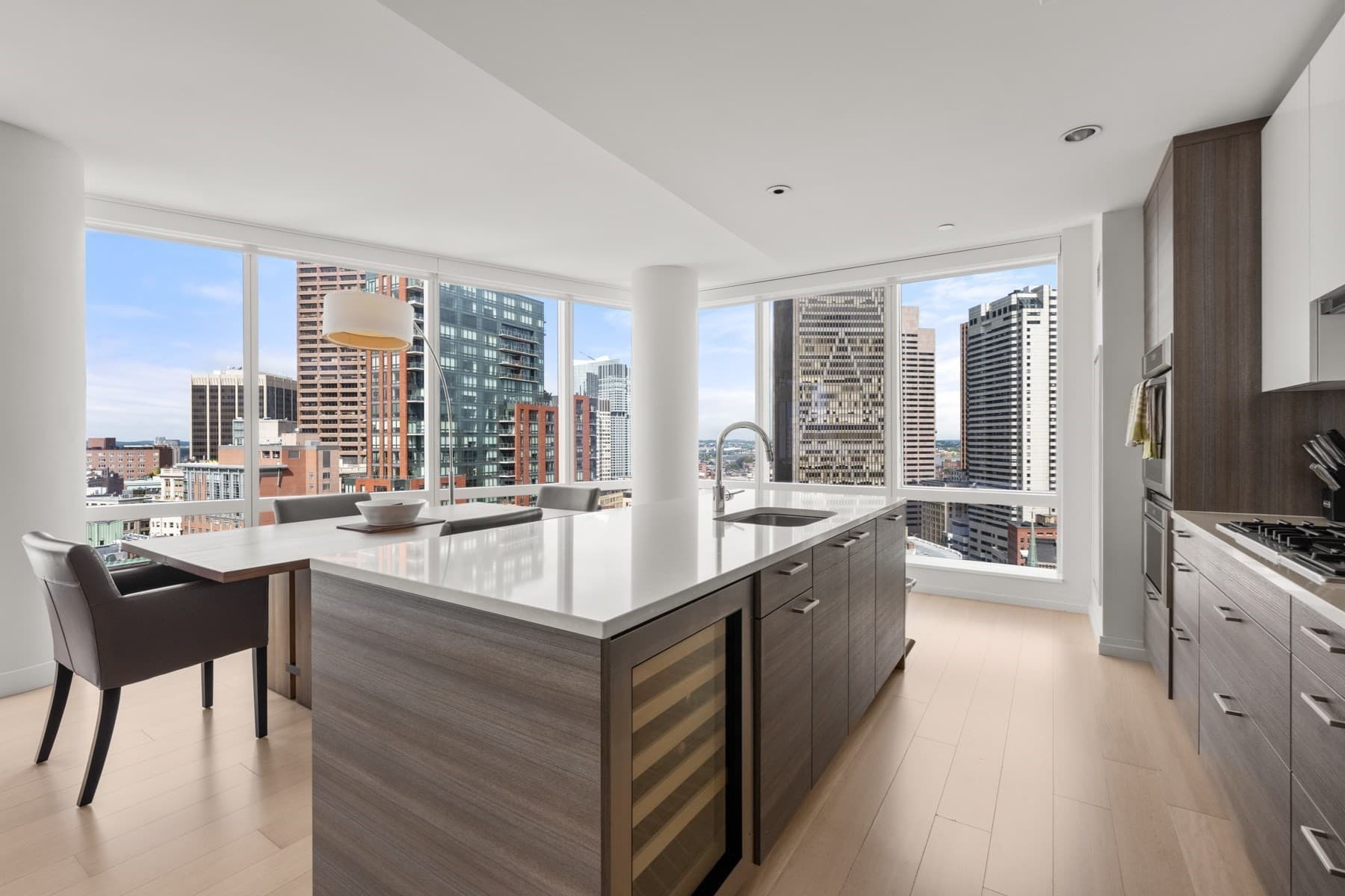 Condominium at 1 Franklin St # 2404, Boston MA 02110, Boston, photo 7 of 37