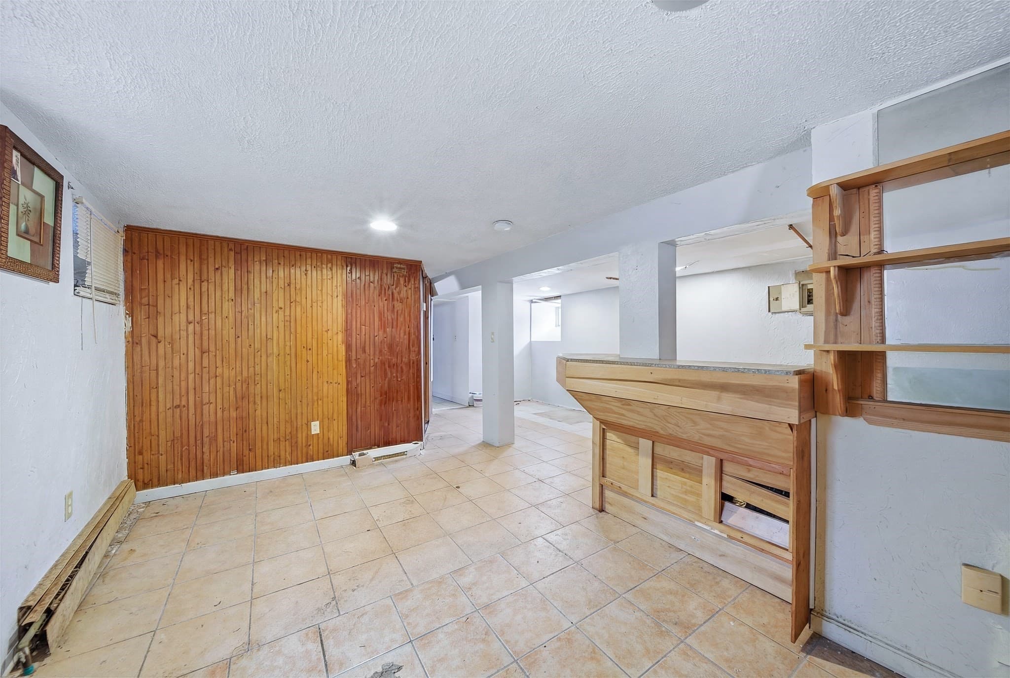 3 Family at 100 Nightingale, Boston MA 02124, Boston, photo 26 of 42