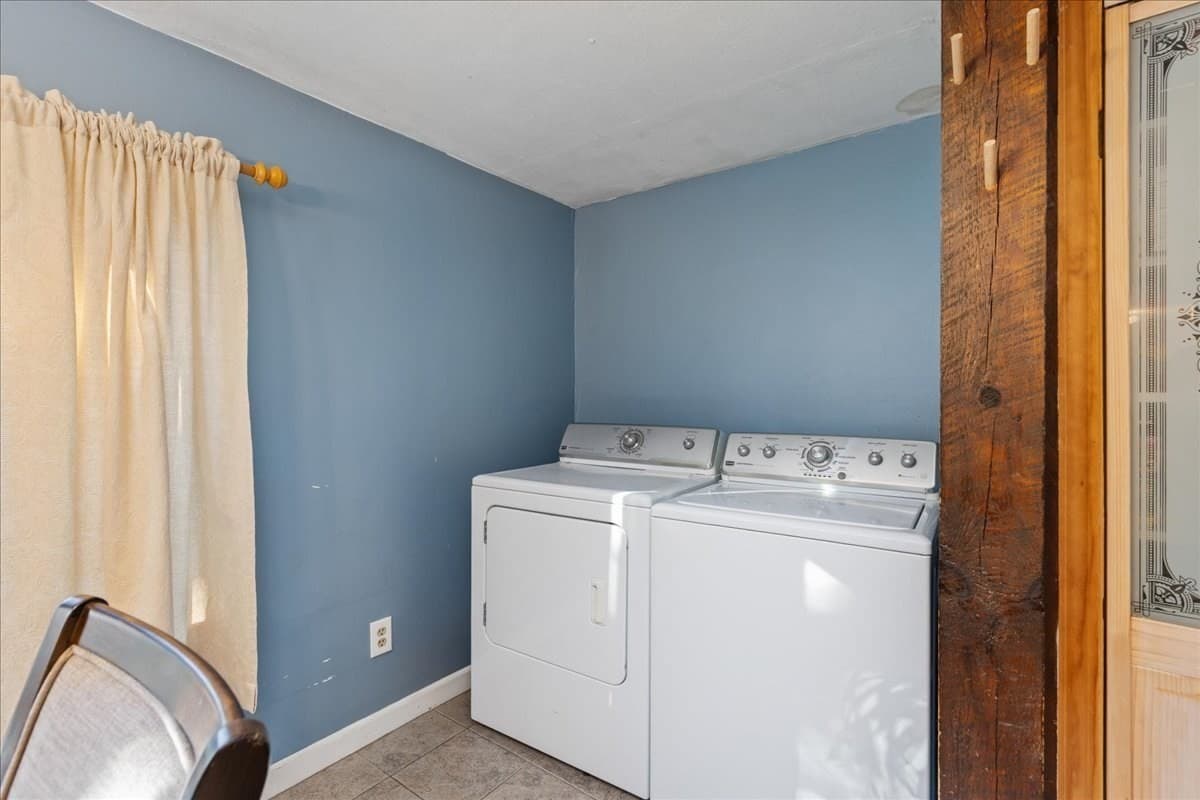 Single Family Residence at 11 Lackey St, Haverhill MA 01830, Haverhill, photo 13 of 35