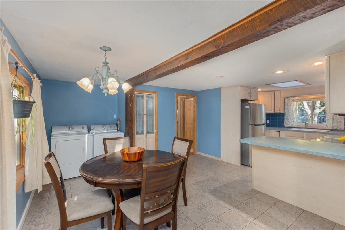 Single Family Residence at 11 Lackey St, Haverhill MA 01830, Haverhill, photo 12 of 35