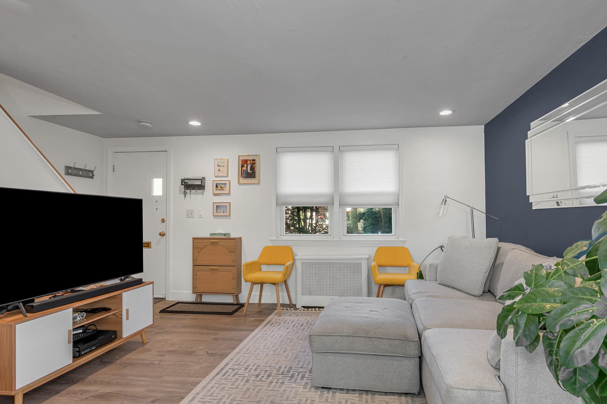 Condominium at 34 Newman Rd # 34, Malden MA 02148, Malden, photo 5 of 27