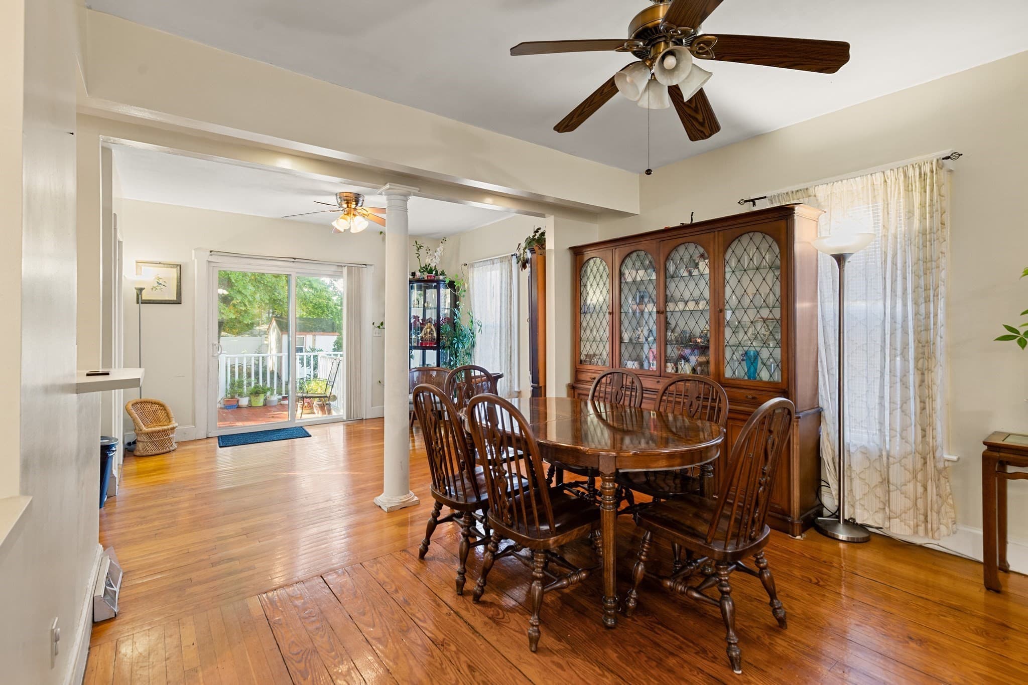 Single Family Residence at 100 Euclid Ave, Lynn MA 01904, Lynn, photo 9 of 32
