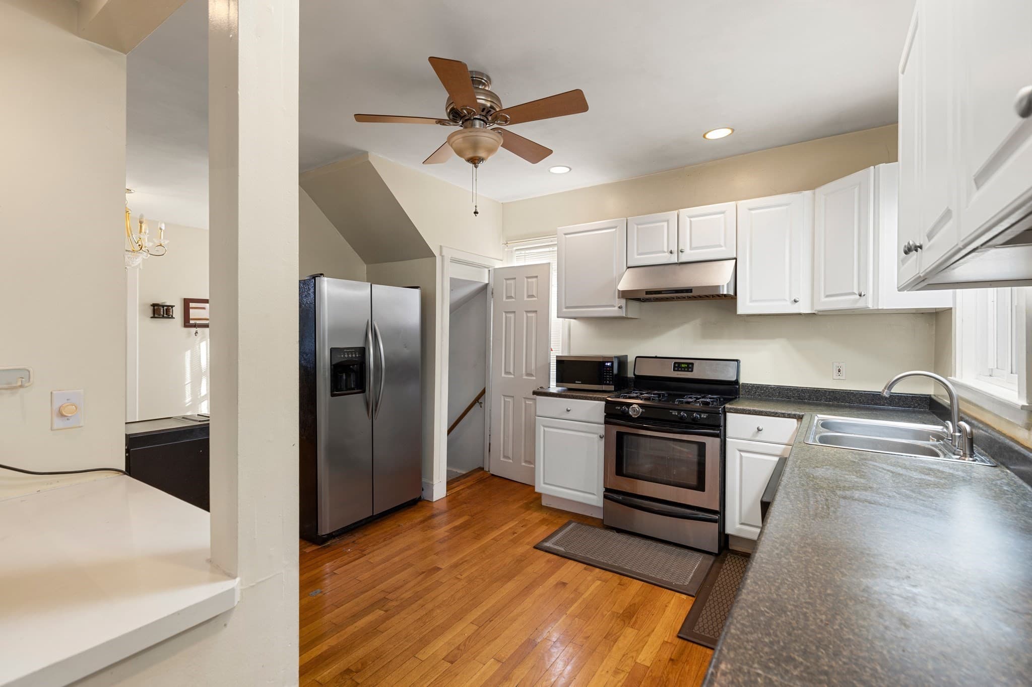 Single Family Residence at 100 Euclid Ave, Lynn MA 01904, Lynn, photo 15 of 32