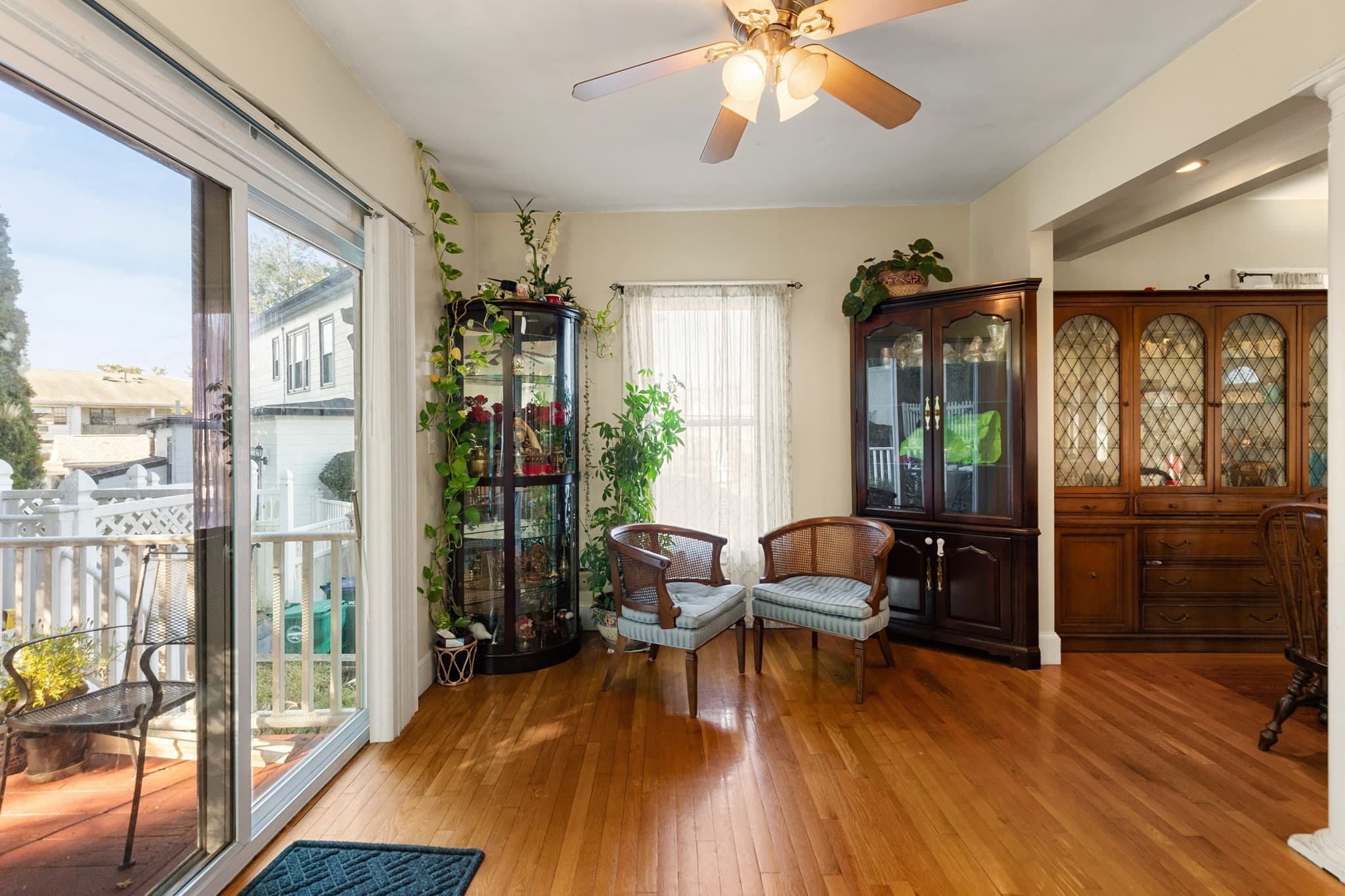Single Family Residence at 100 Euclid Ave, Lynn MA 01904, Lynn, photo 11 of 32