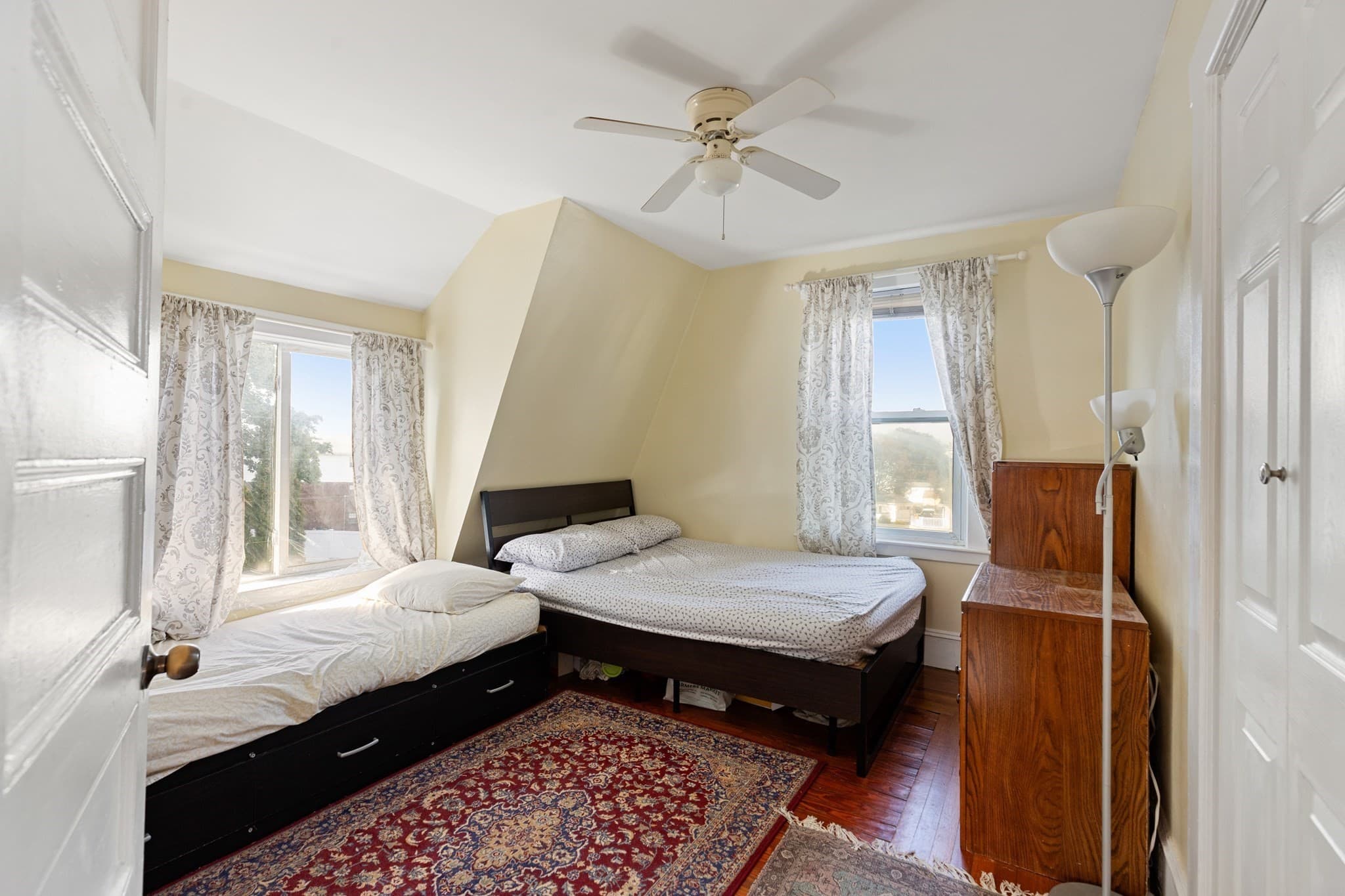 Single Family Residence at 100 Euclid Ave, Lynn MA 01904, Lynn, photo 19 of 32