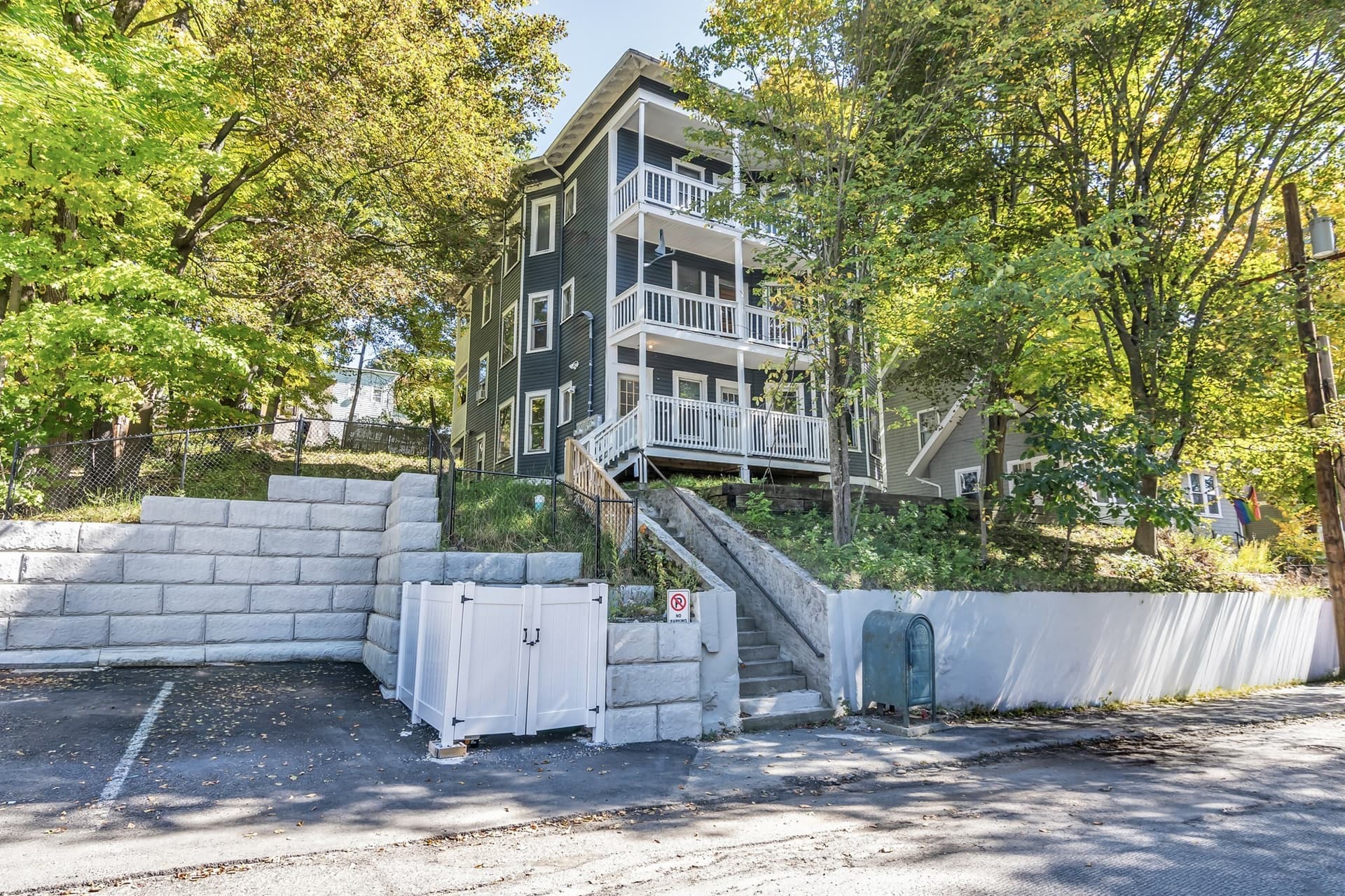 83-85 Marshall St, Fitchburg MA 01420