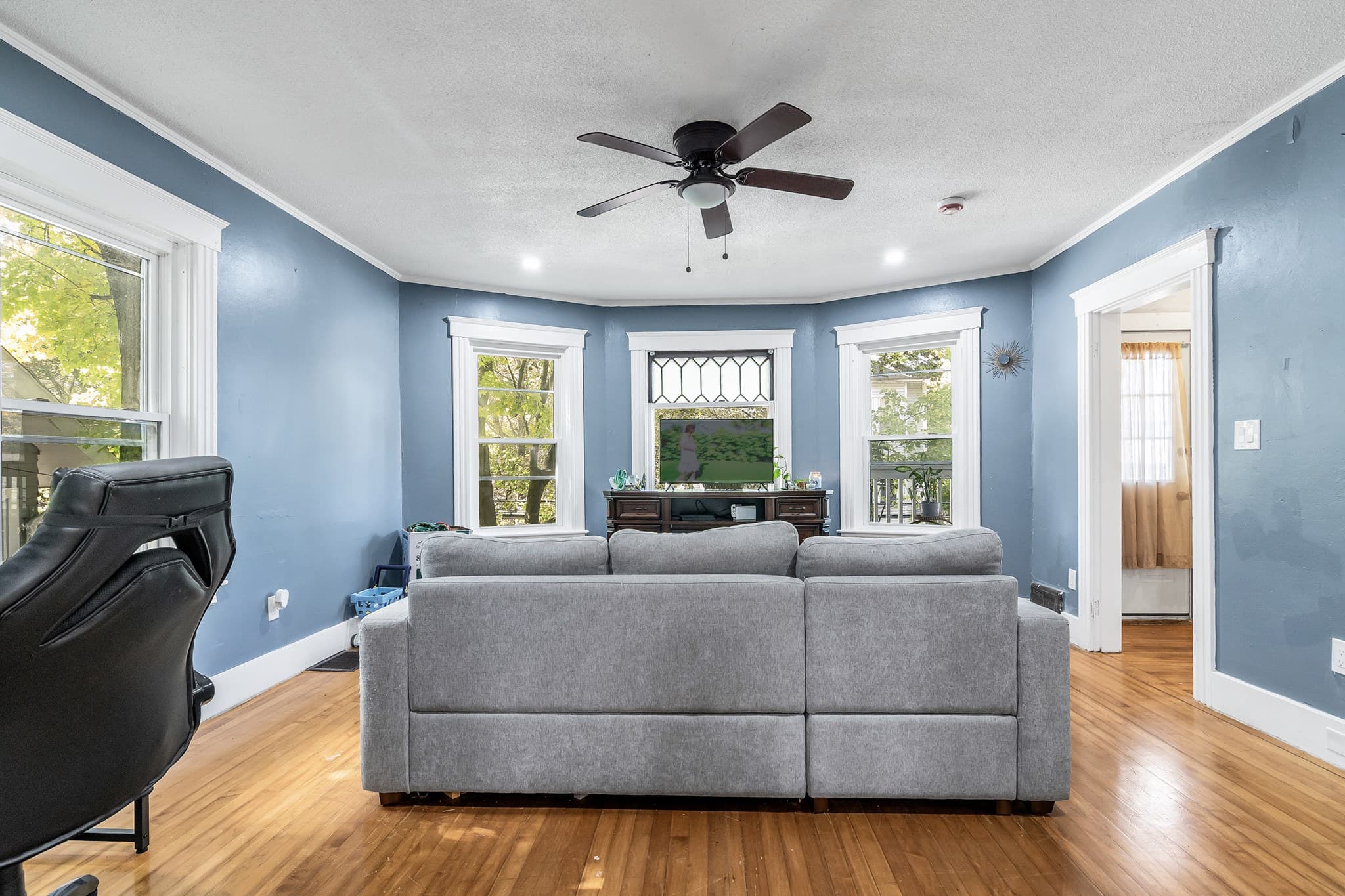 3 Family at 83-85 Marshall St, Fitchburg MA 01420, Fitchburg, photo 5 of 36