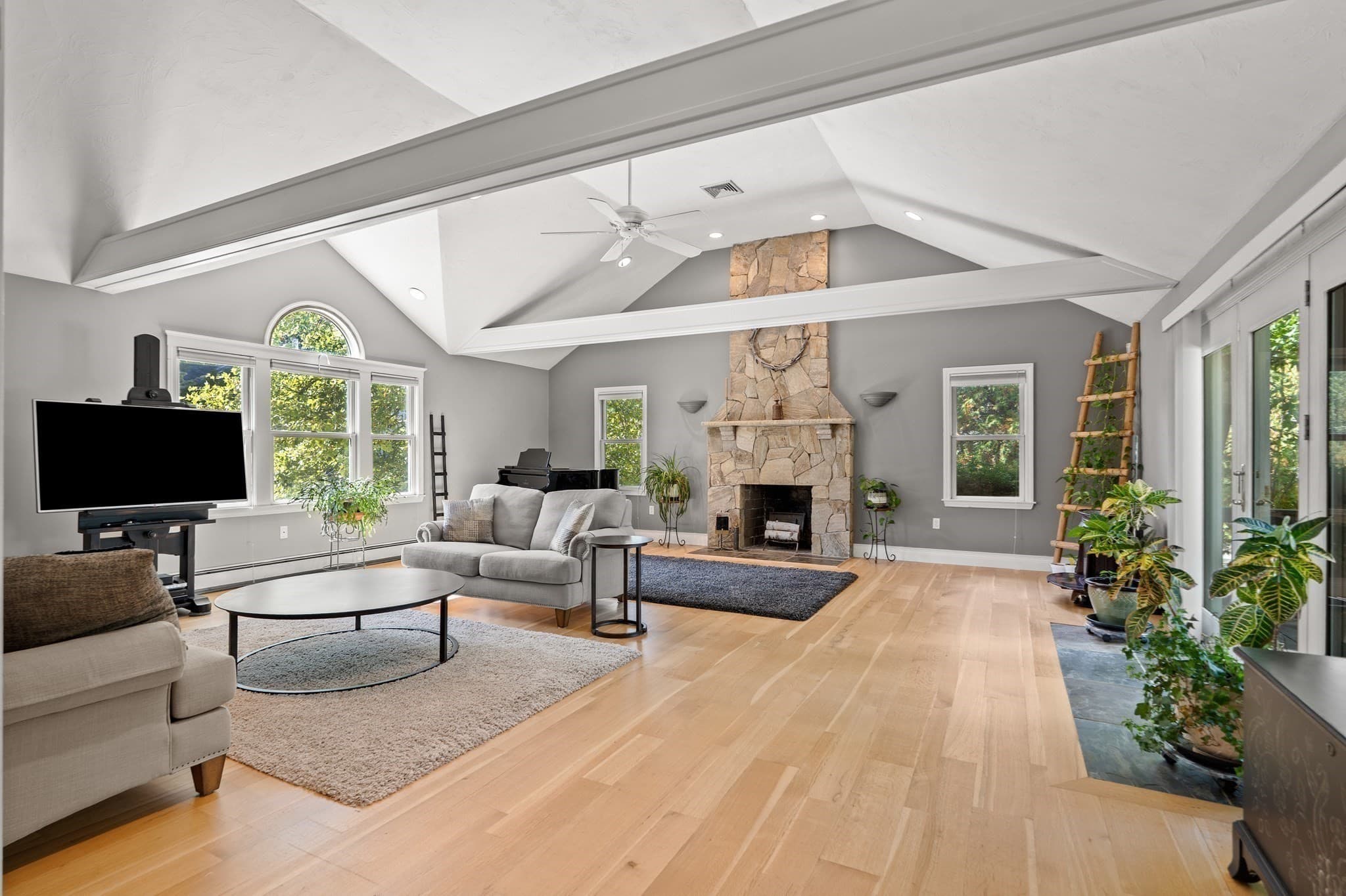 Single Family Residence at 15 Beverly Street, Quincy MA 02169, Quincy, photo 3 of 40