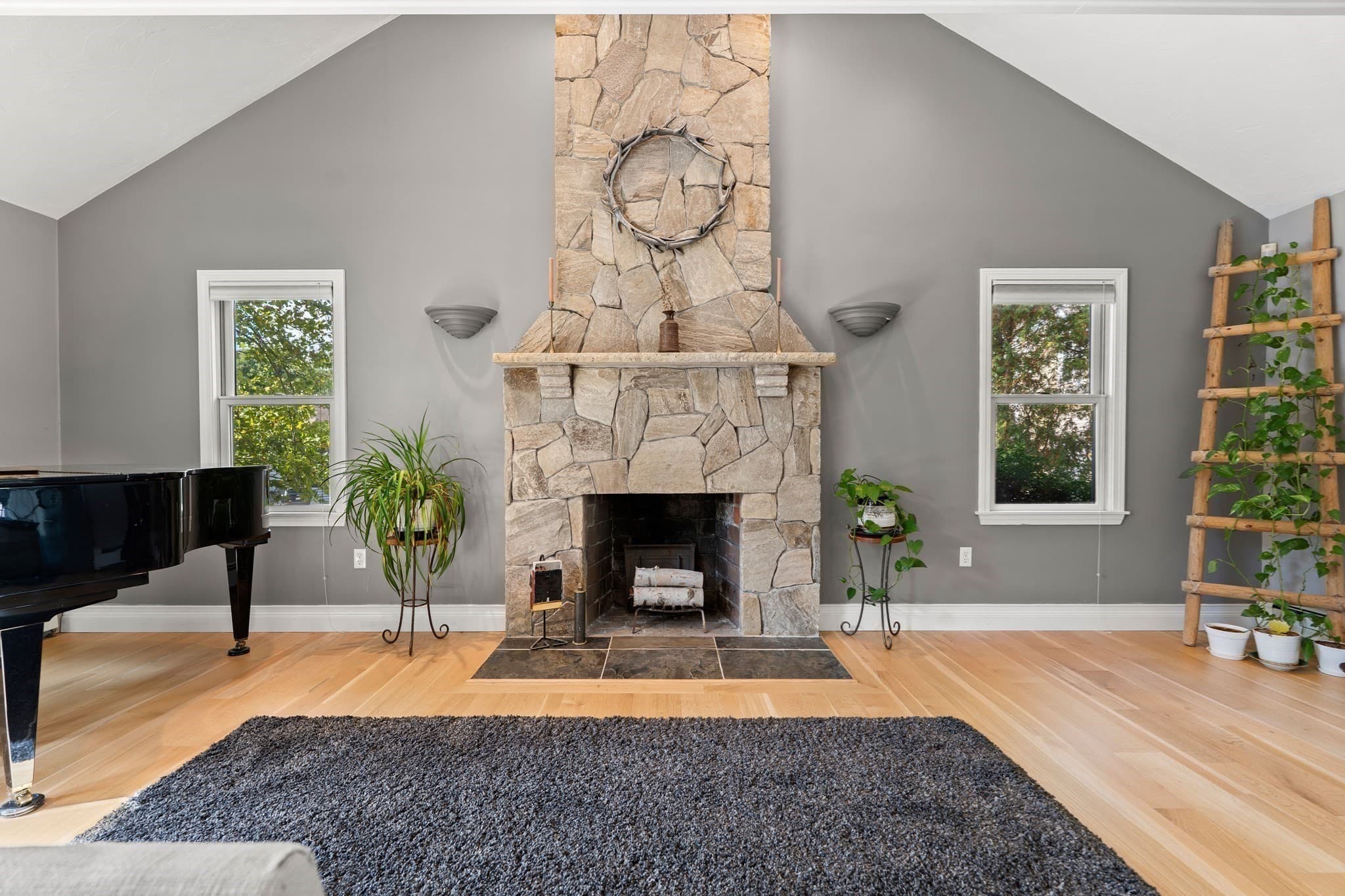 Single Family Residence at 15 Beverly Street, Quincy MA 02169, Quincy, photo 4 of 40