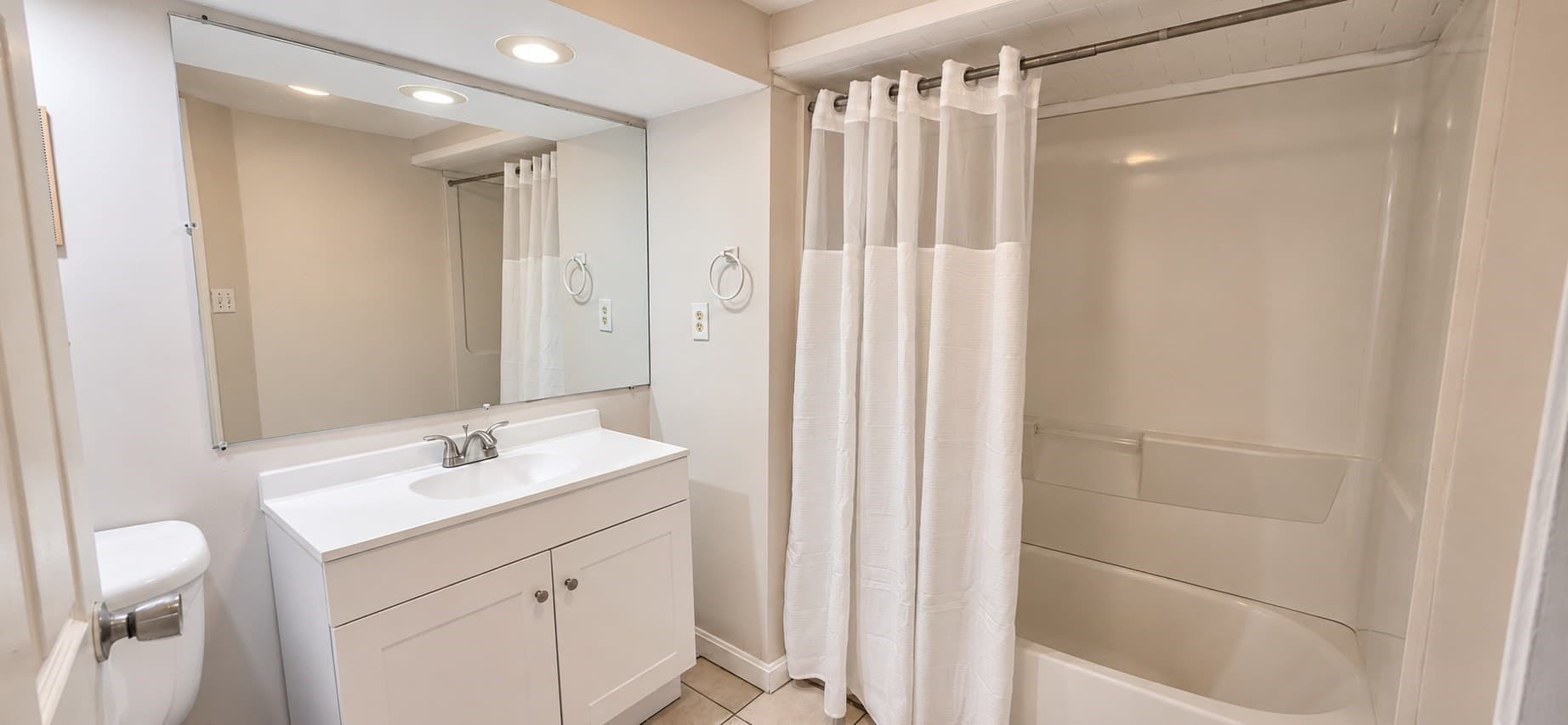 Single Family Residence at 87 Ledgebrook Rd, Weymouth MA 02190, Weymouth, photo 21 of 27