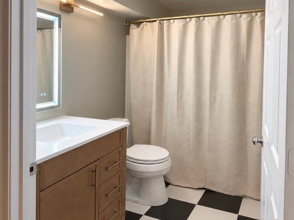 Condominium at 6 Beals Cove Rd # G, Hingham MA 02043, Hingham, photo 9 of 13