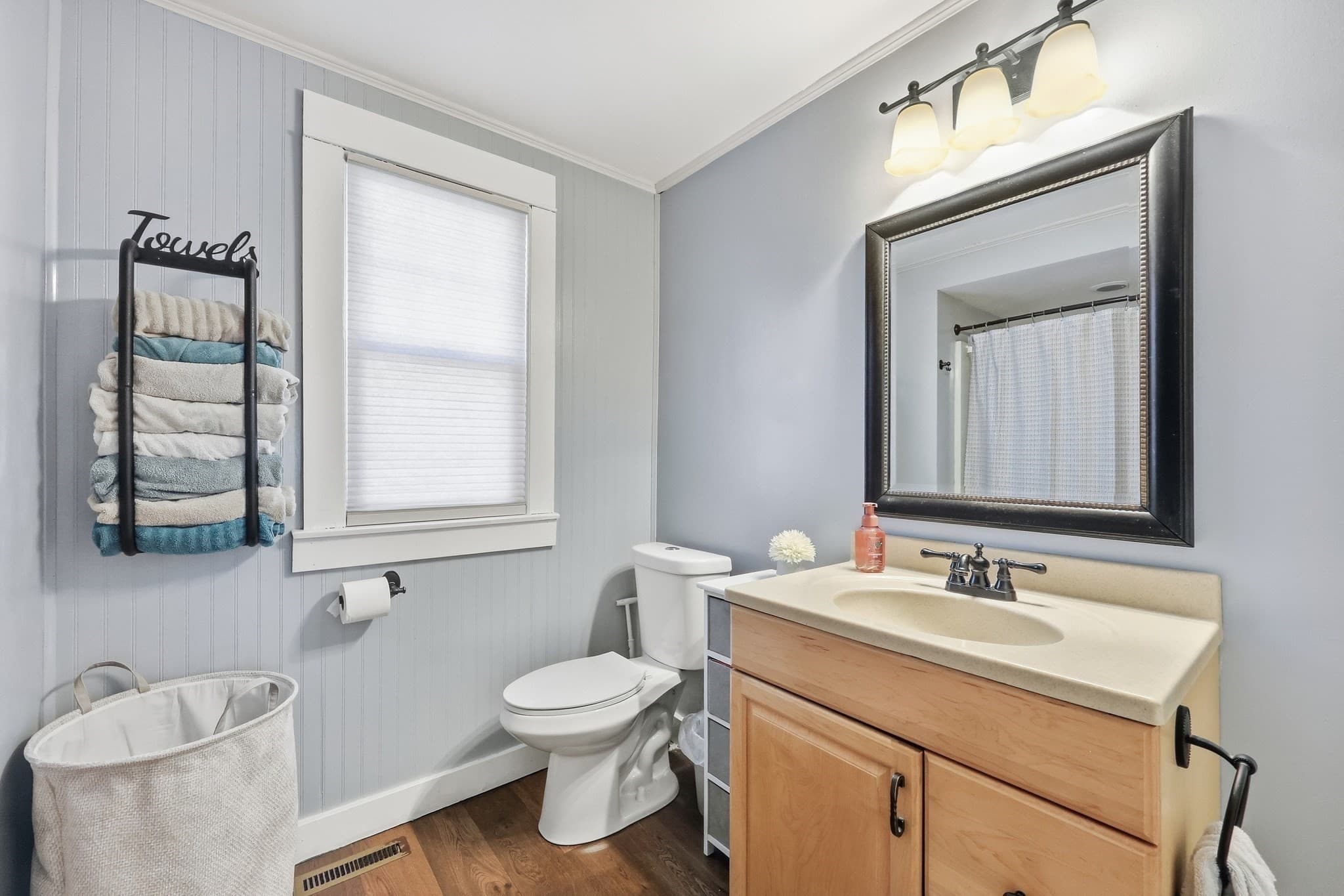 Single Family Residence at 53 James St, Agawam MA 01030, Agawam, photo 16 of 34