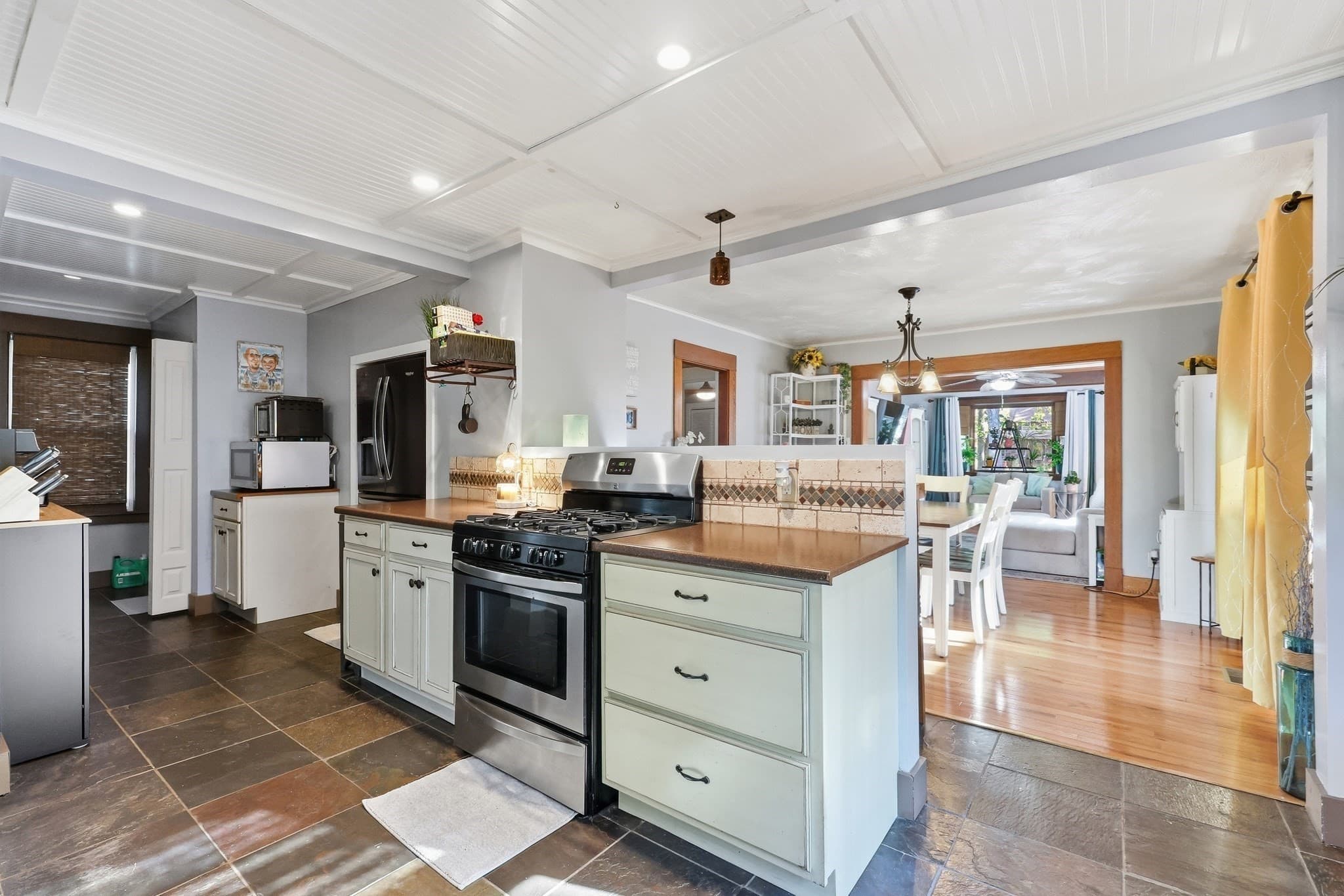 Single Family Residence at 53 James St, Agawam MA 01030, Agawam, photo 14 of 34