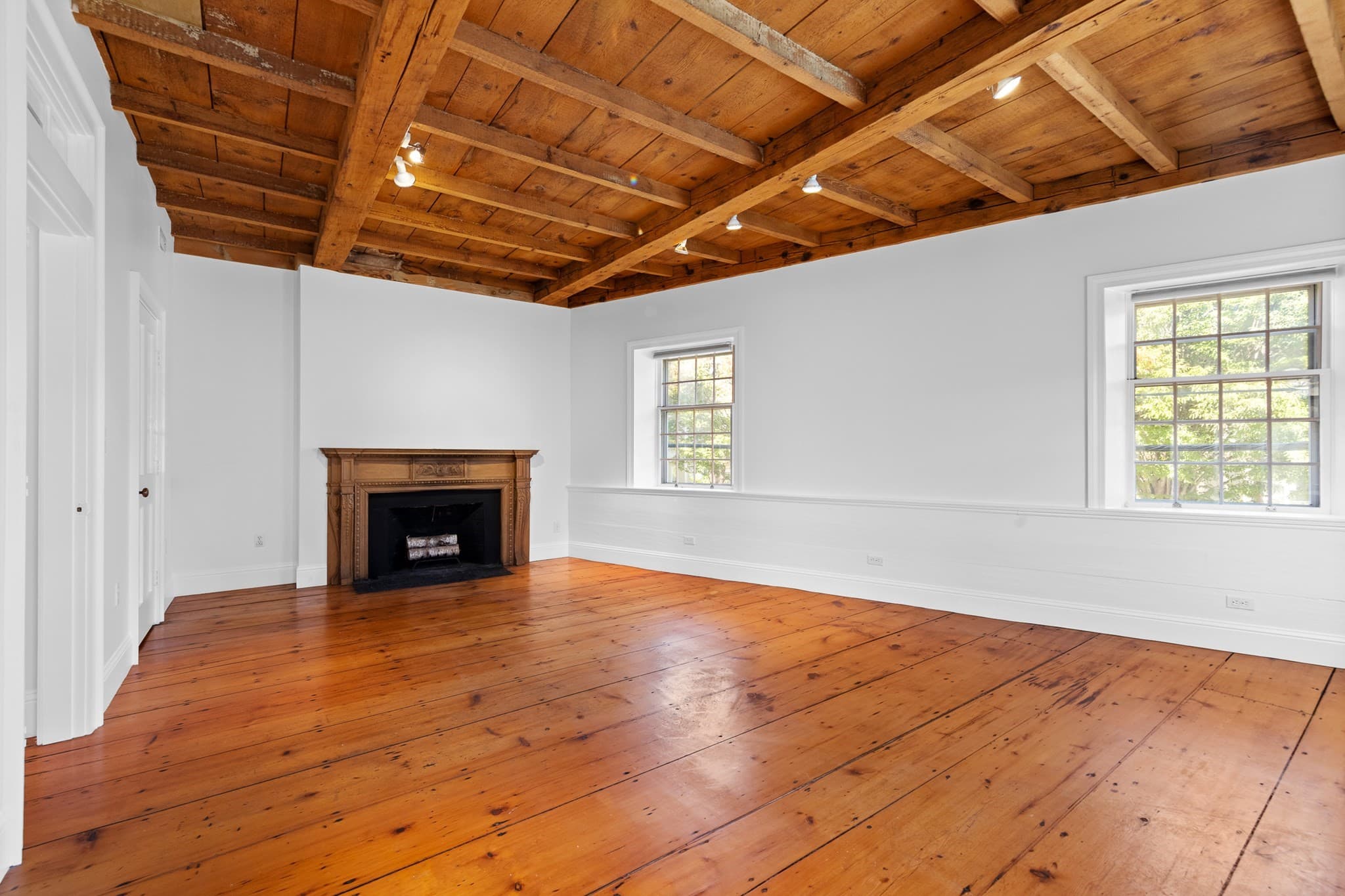 Condominium at 27 Flint # A, Salem MA 01970, Salem, photo 13 of 23
