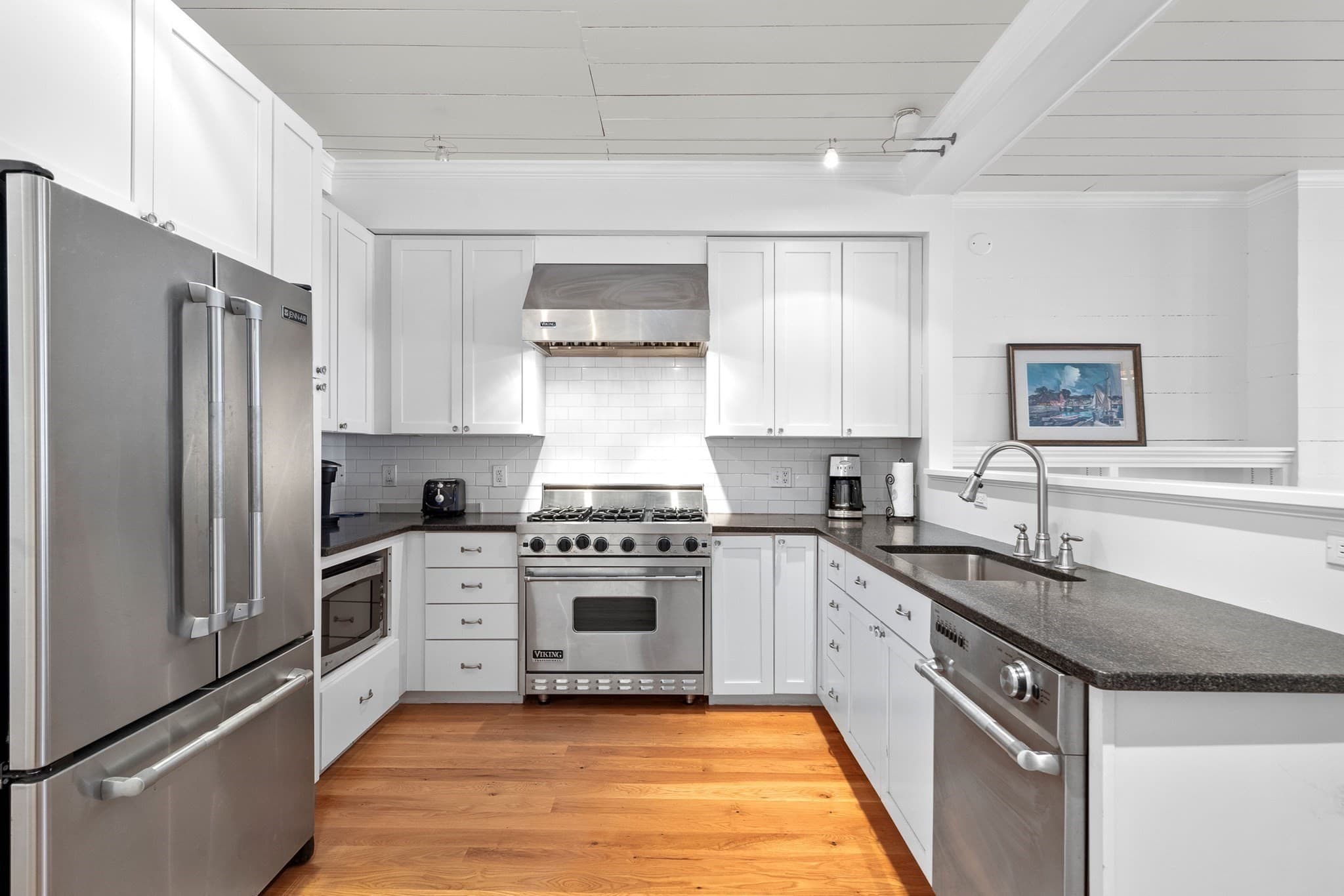 Condominium at 27 Flint # A, Salem MA 01970, Salem, photo 7 of 23