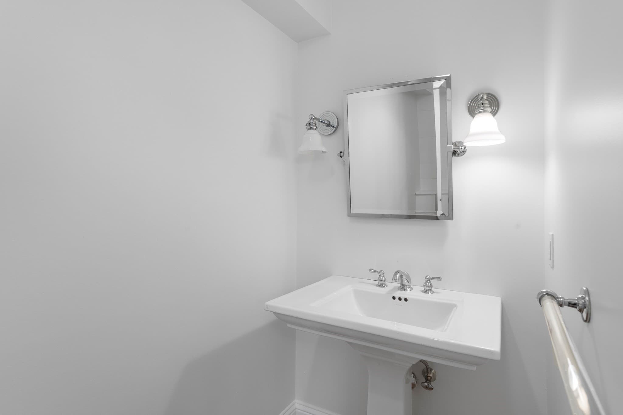 Condominium at 27 Flint # A, Salem MA 01970, Salem, photo 10 of 23