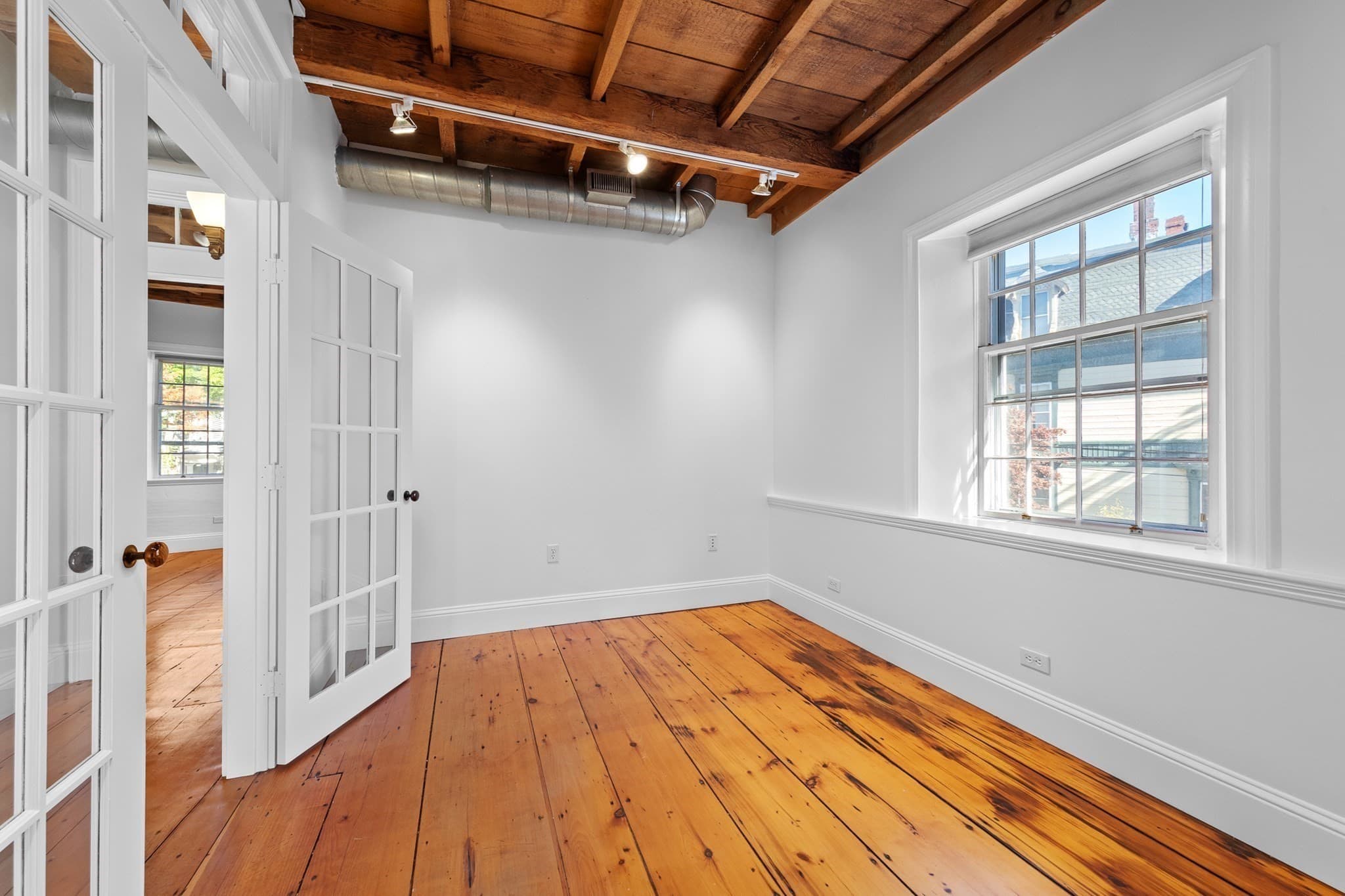 Condominium at 27 Flint # A, Salem MA 01970, Salem, photo 18 of 23