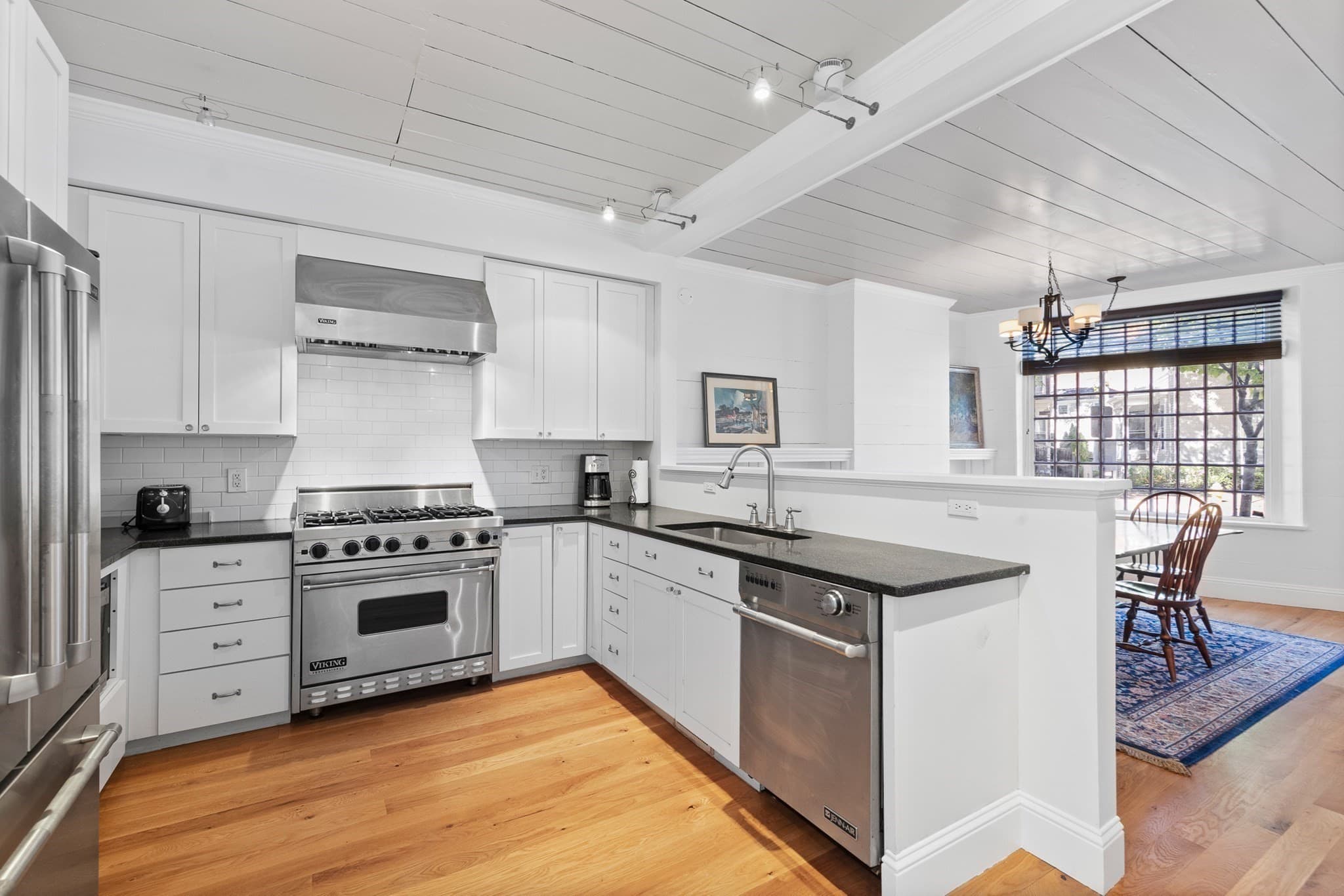 Condominium at 27 Flint # A, Salem MA 01970, Salem, photo 8 of 23