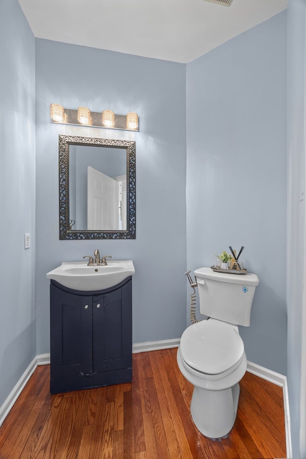 Single Family Residence at 22 Faulkner Rd, Shrewsbury MA 01545, Shrewsbury, photo 22 of 41