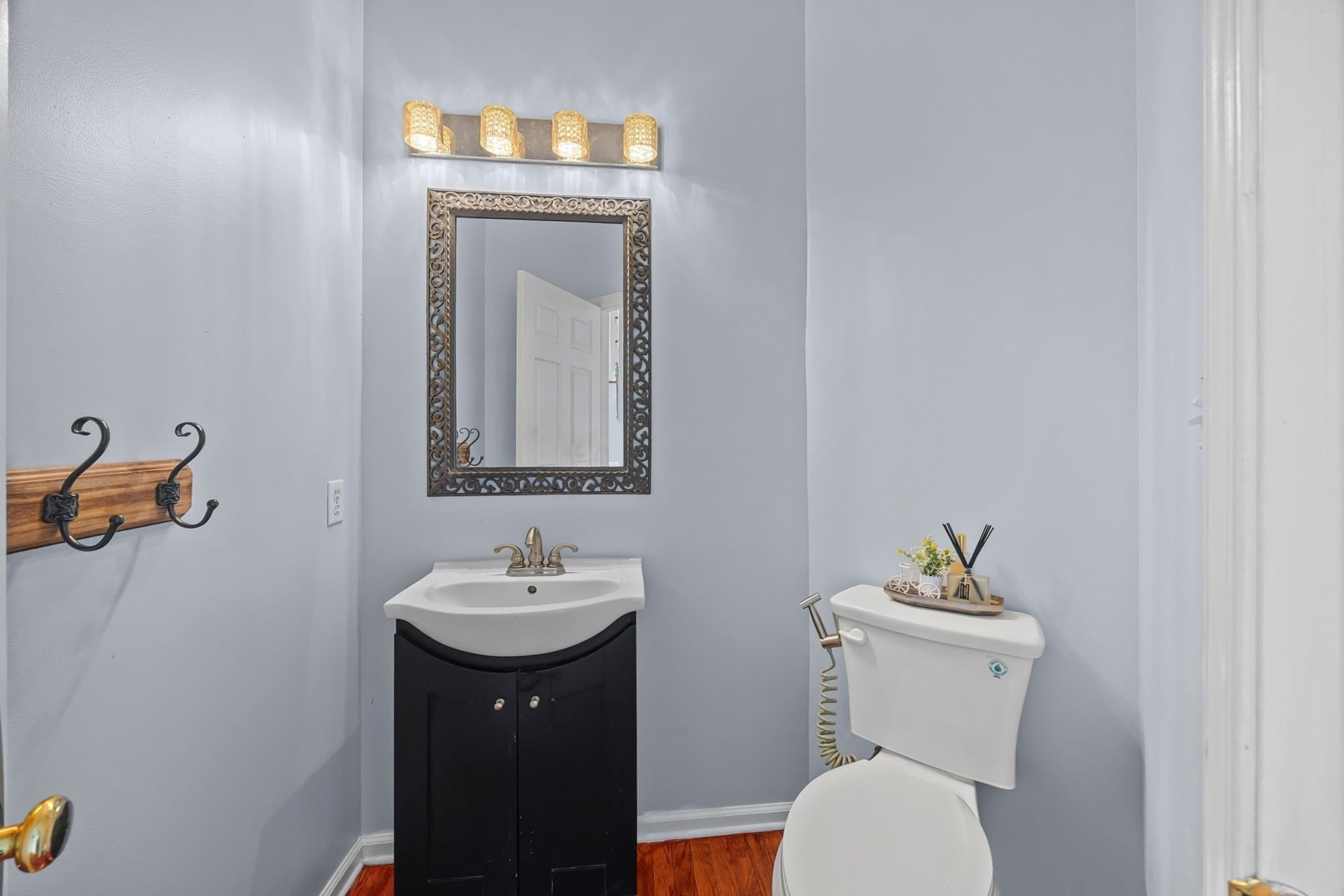 Single Family Residence at 22 Faulkner Rd, Shrewsbury MA 01545, Shrewsbury, photo 20 of 41