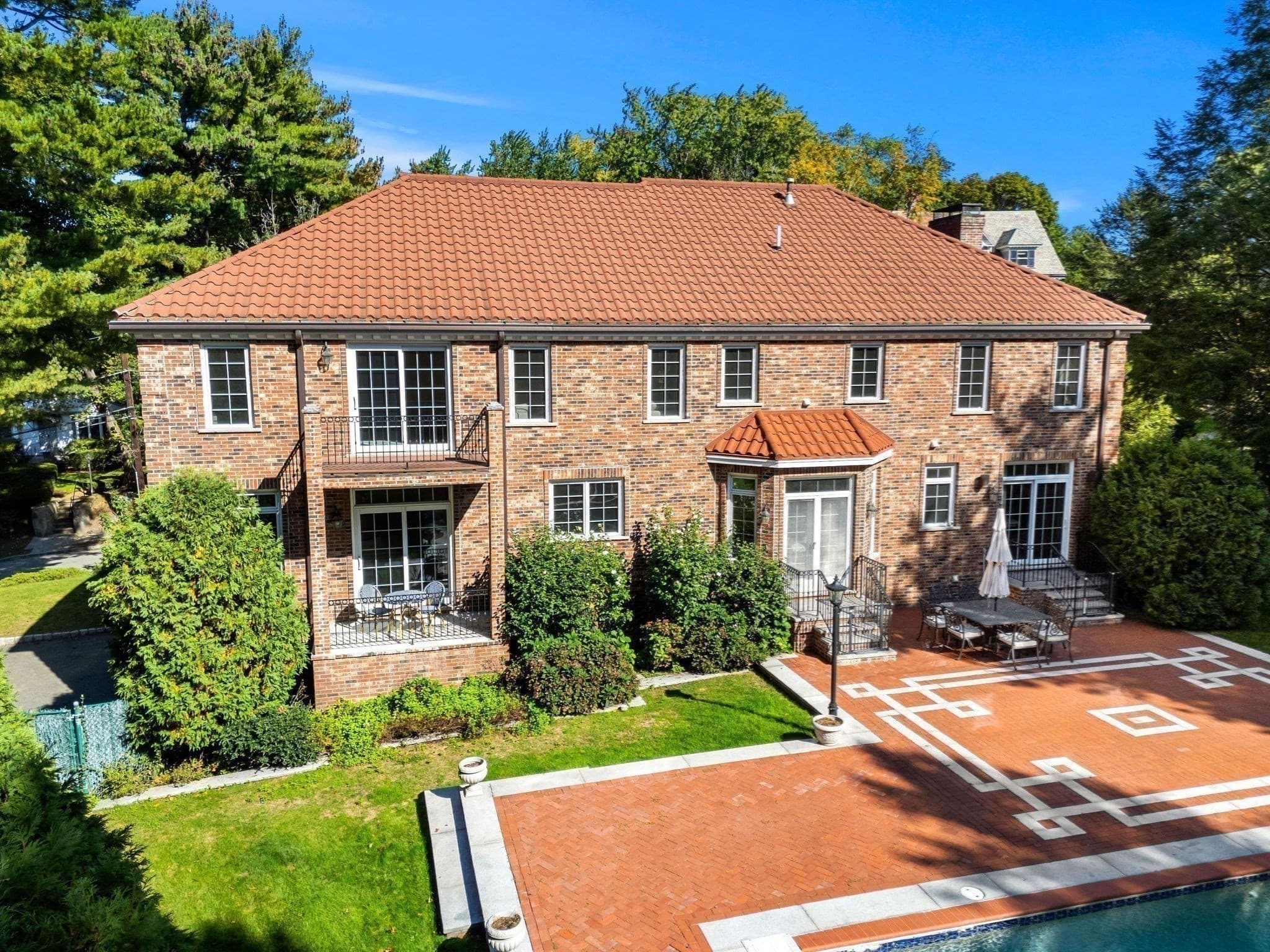 Single Family Residence at 7 Monadnock Rd, Newton MA 02467, Newton, photo 39 of 41