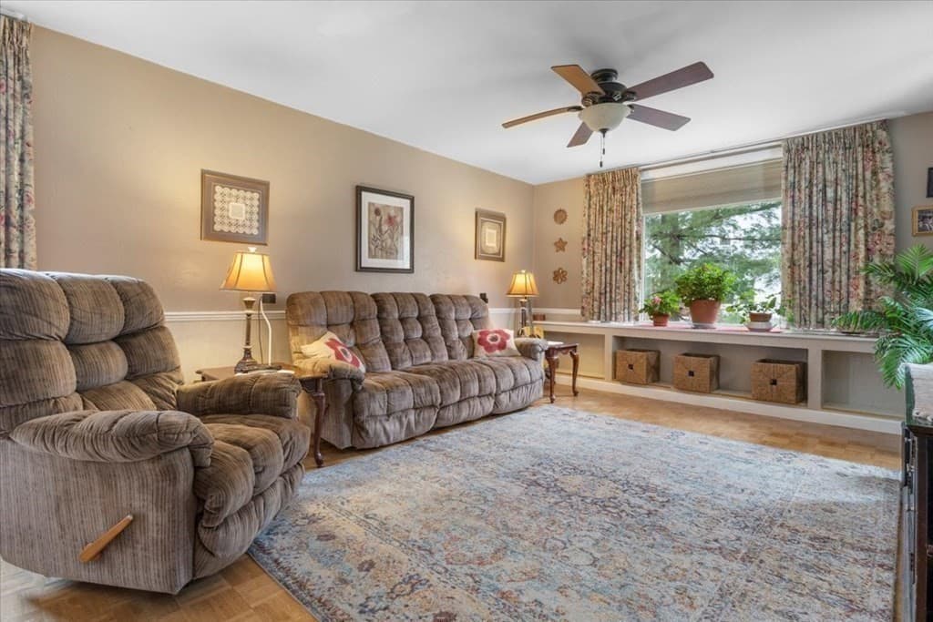 Single Family Residence at 308 Beale St, Quincy MA 02170, Quincy, photo 15 of 24