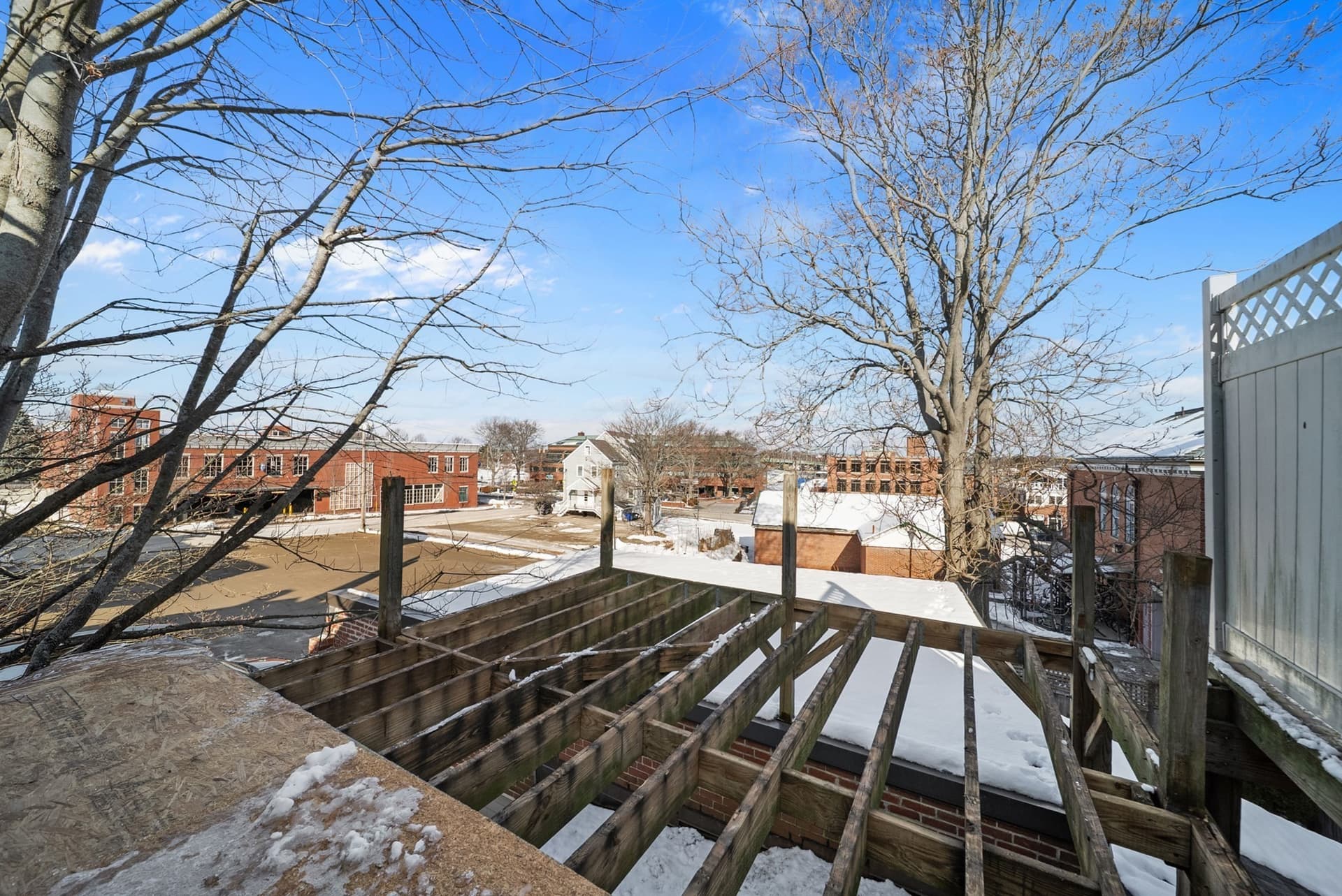 Condominium at 68 Pleasant St # 2, Newburyport MA 01950, photo 21 of 33