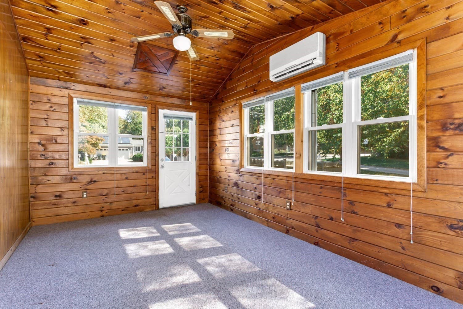 Single Family Residence at 590 Pond St, Franklin MA 02038, Franklin, photo 17 of 42