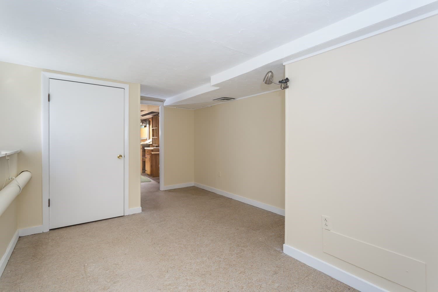 Single Family Residence at 590 Pond St, Franklin MA 02038, Franklin, photo 32 of 42