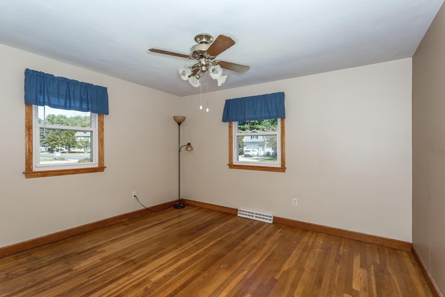 Single Family Residence at 590 Pond St, Franklin MA 02038, Franklin, photo 24 of 42